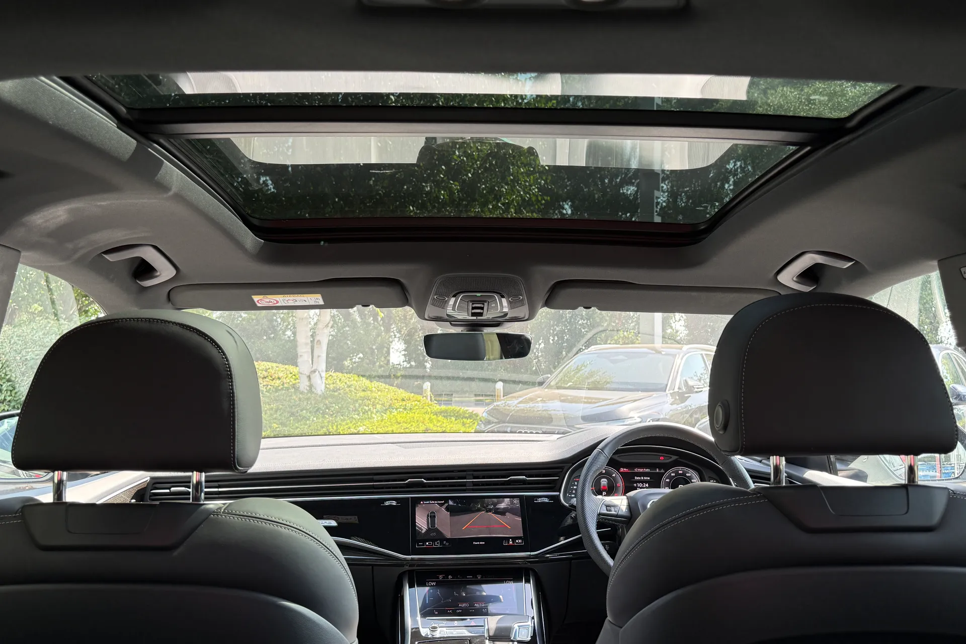 Audi Q8 thumbnail image number 28