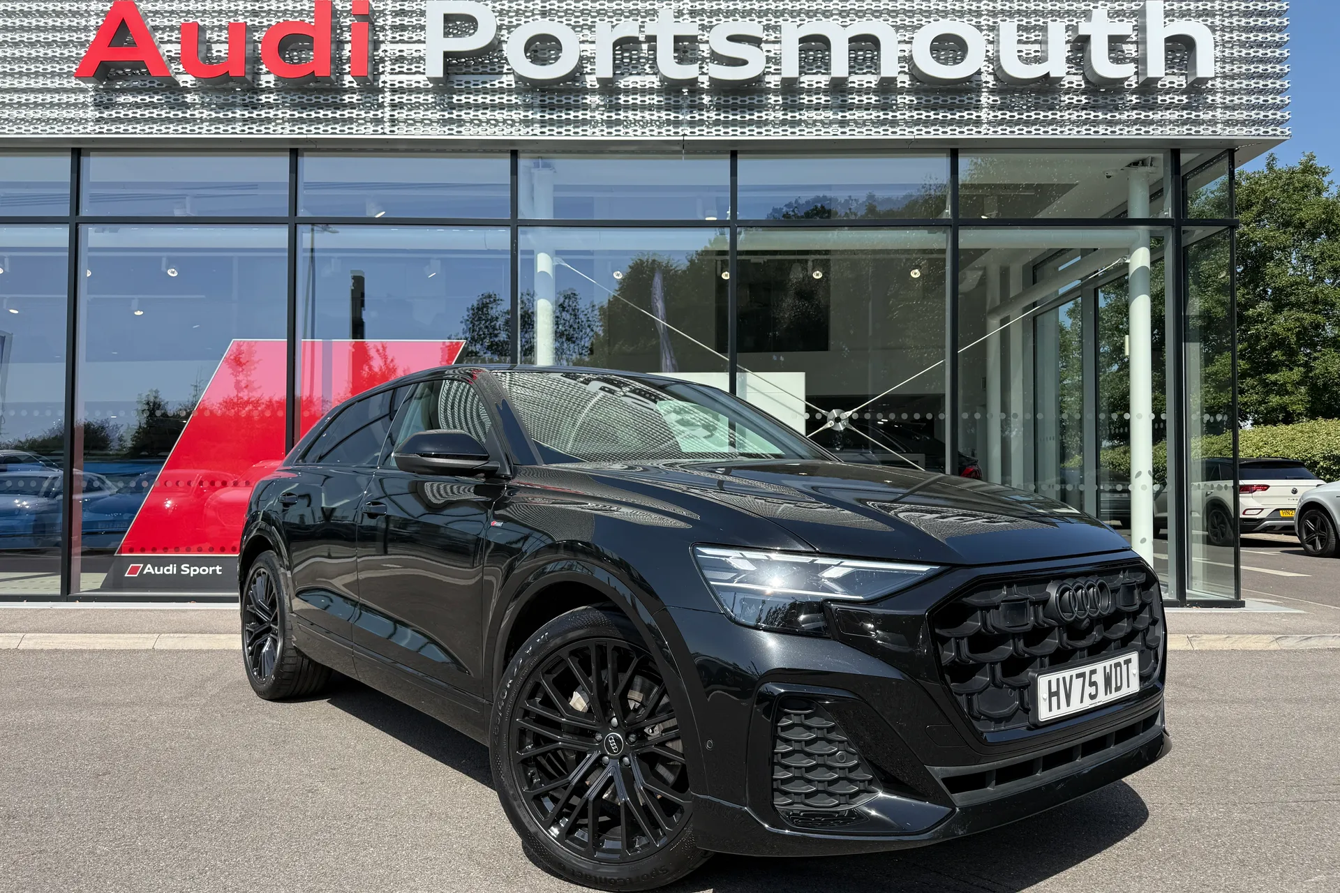 Audi Q8 focused image