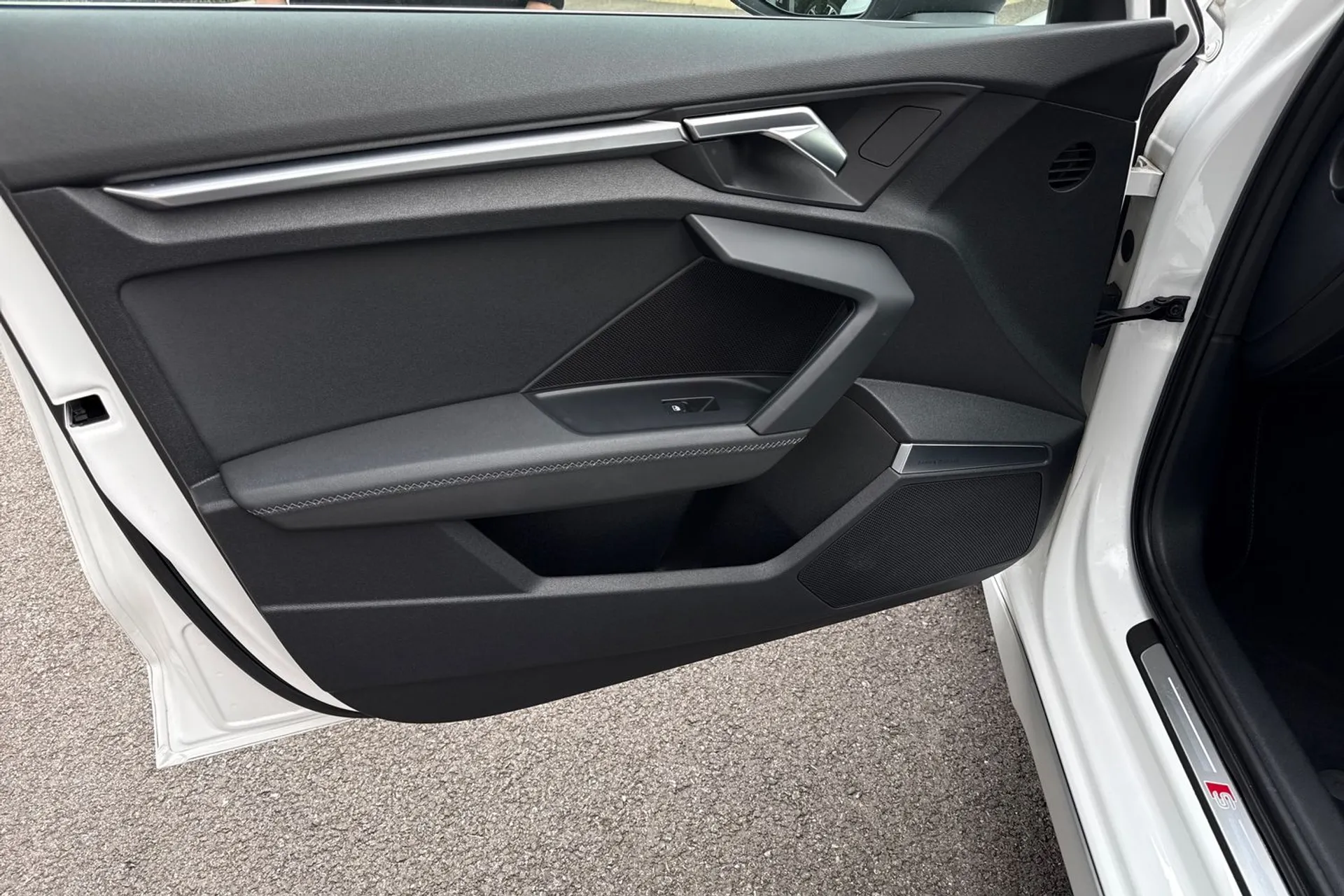 Audi A3 thumbnail image number 47