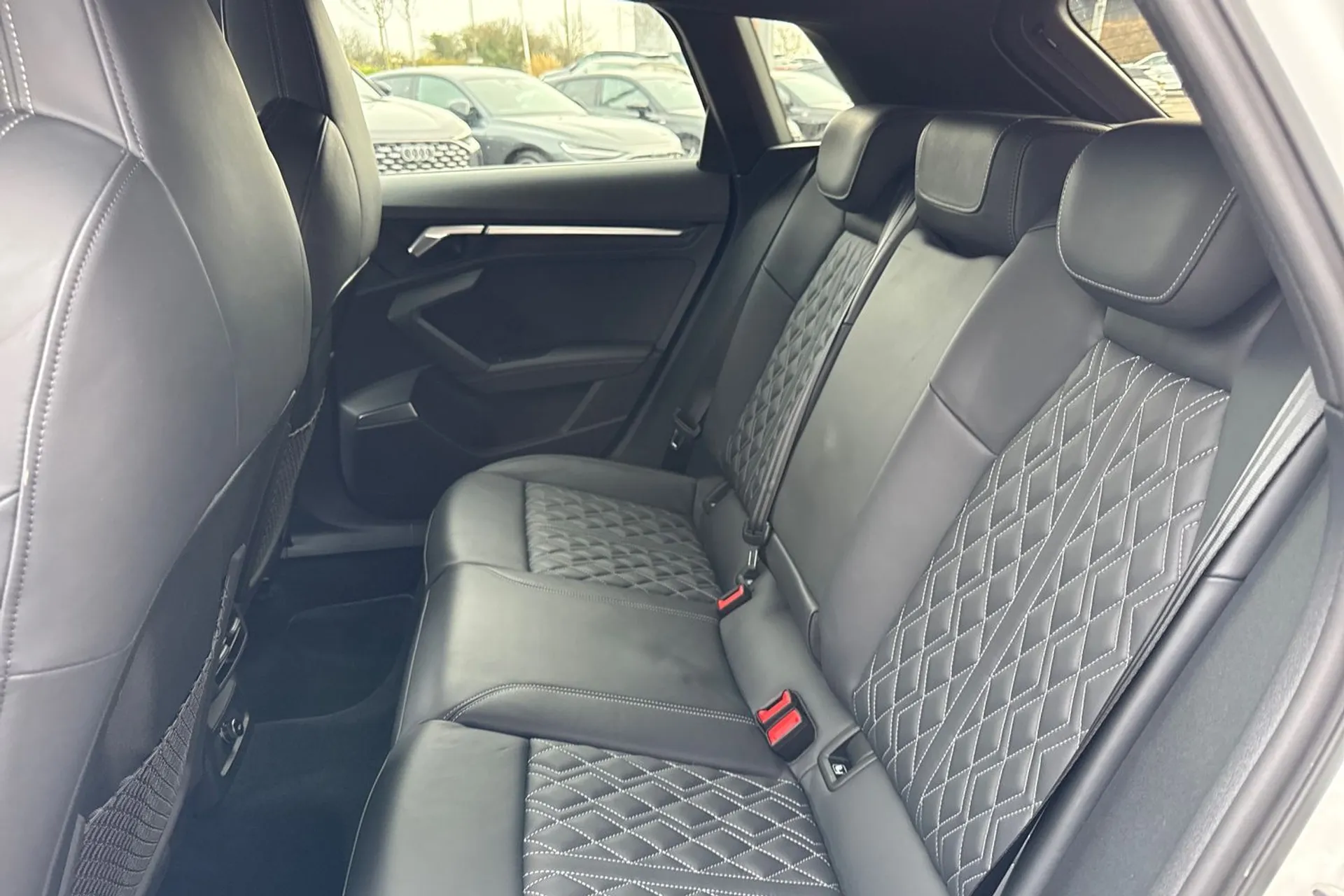 Audi A3 thumbnail image number 49