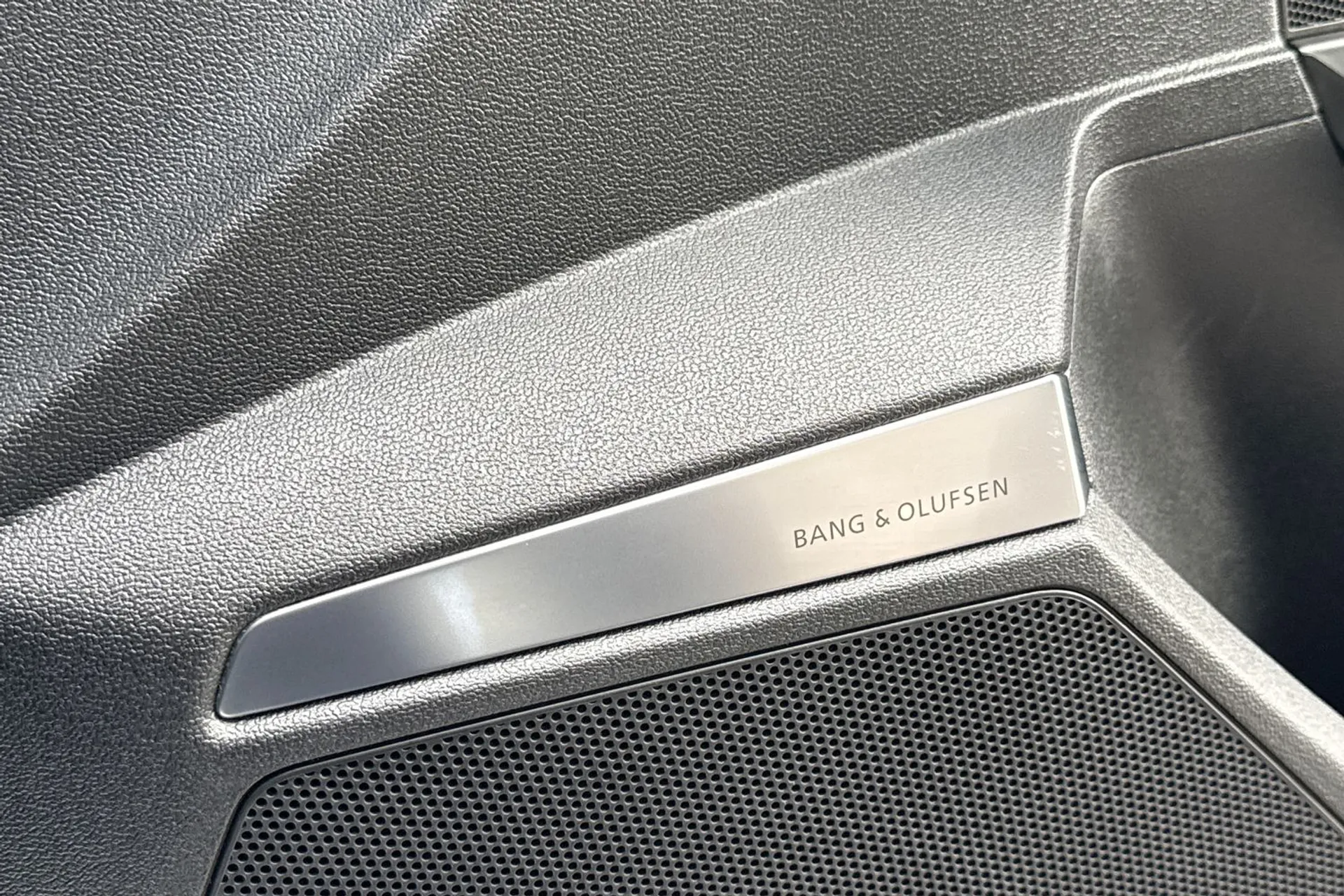 Audi A3 thumbnail image number 16