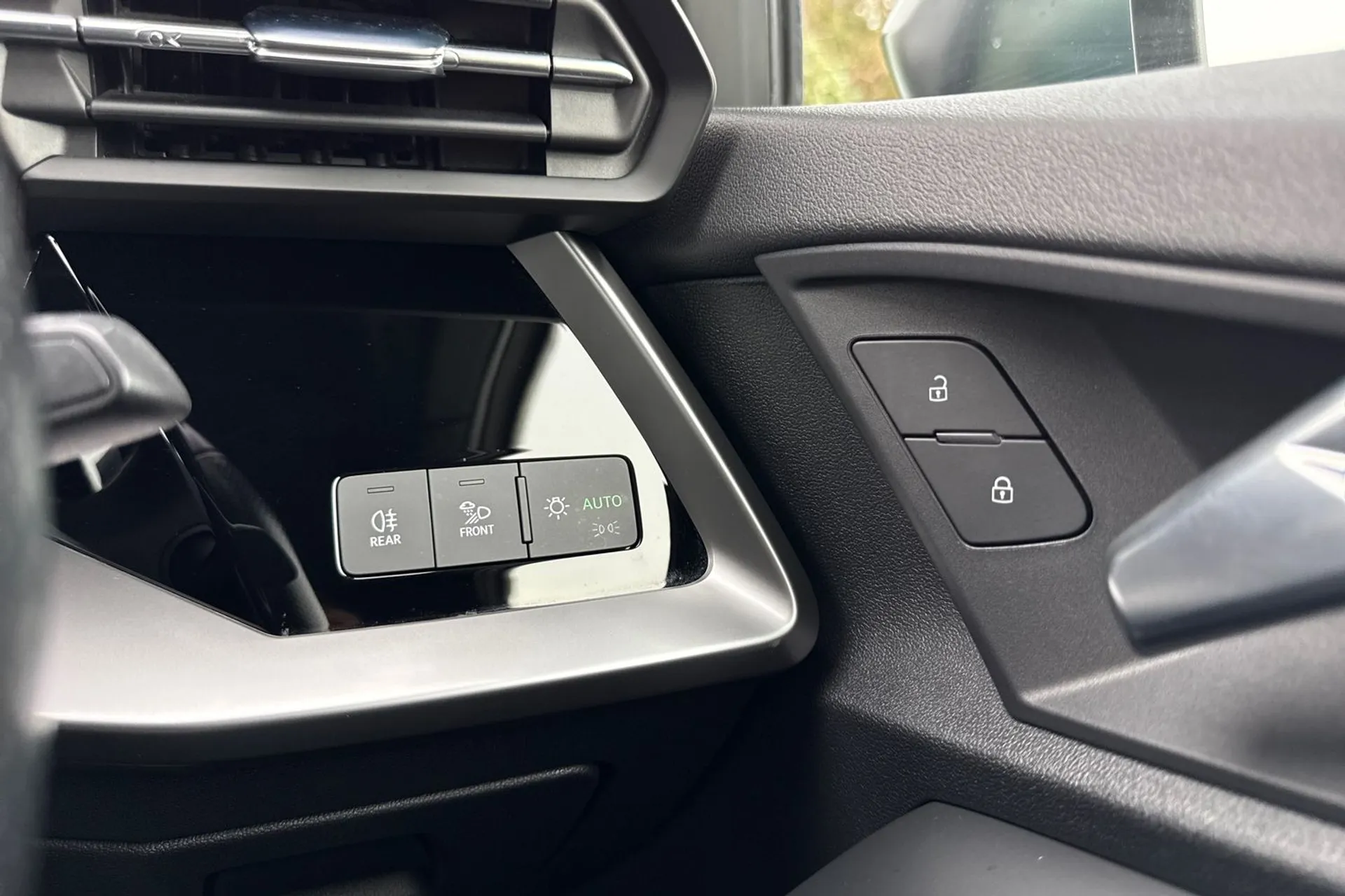 Audi A3 thumbnail image number 39