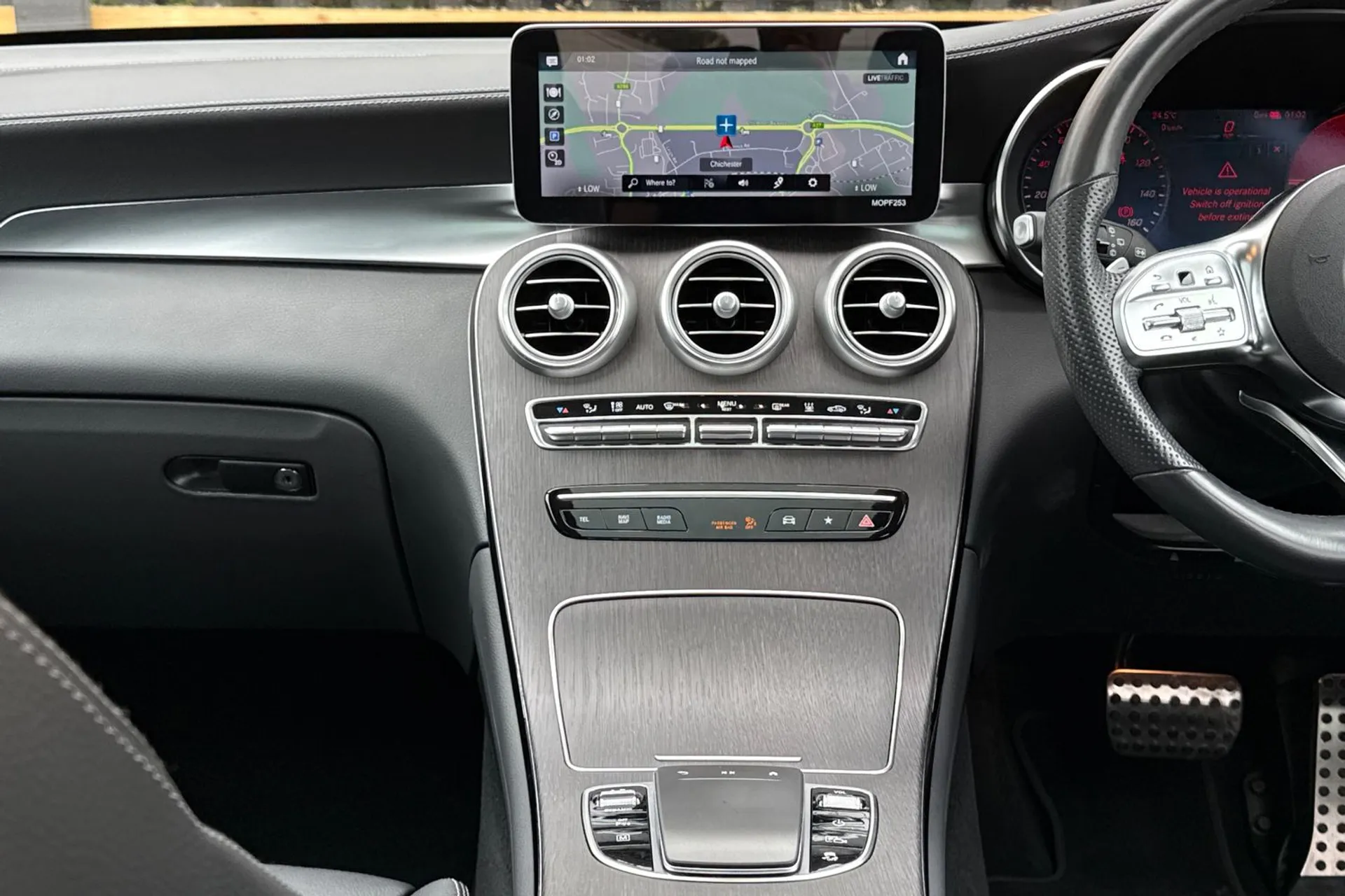 MERCEDES-BENZ GLC thumbnail image number 38