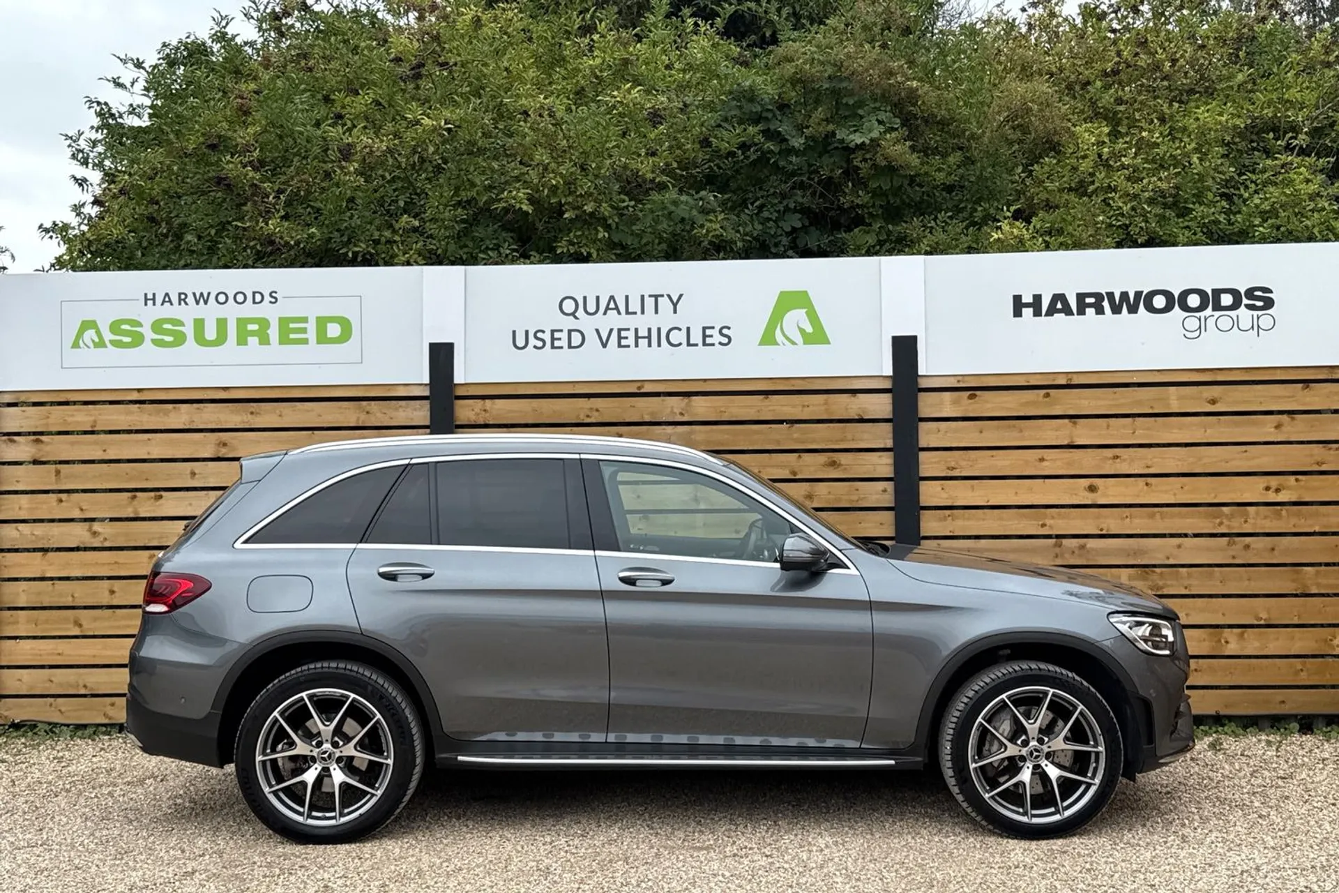 MERCEDES-BENZ GLC thumbnail image number 2
