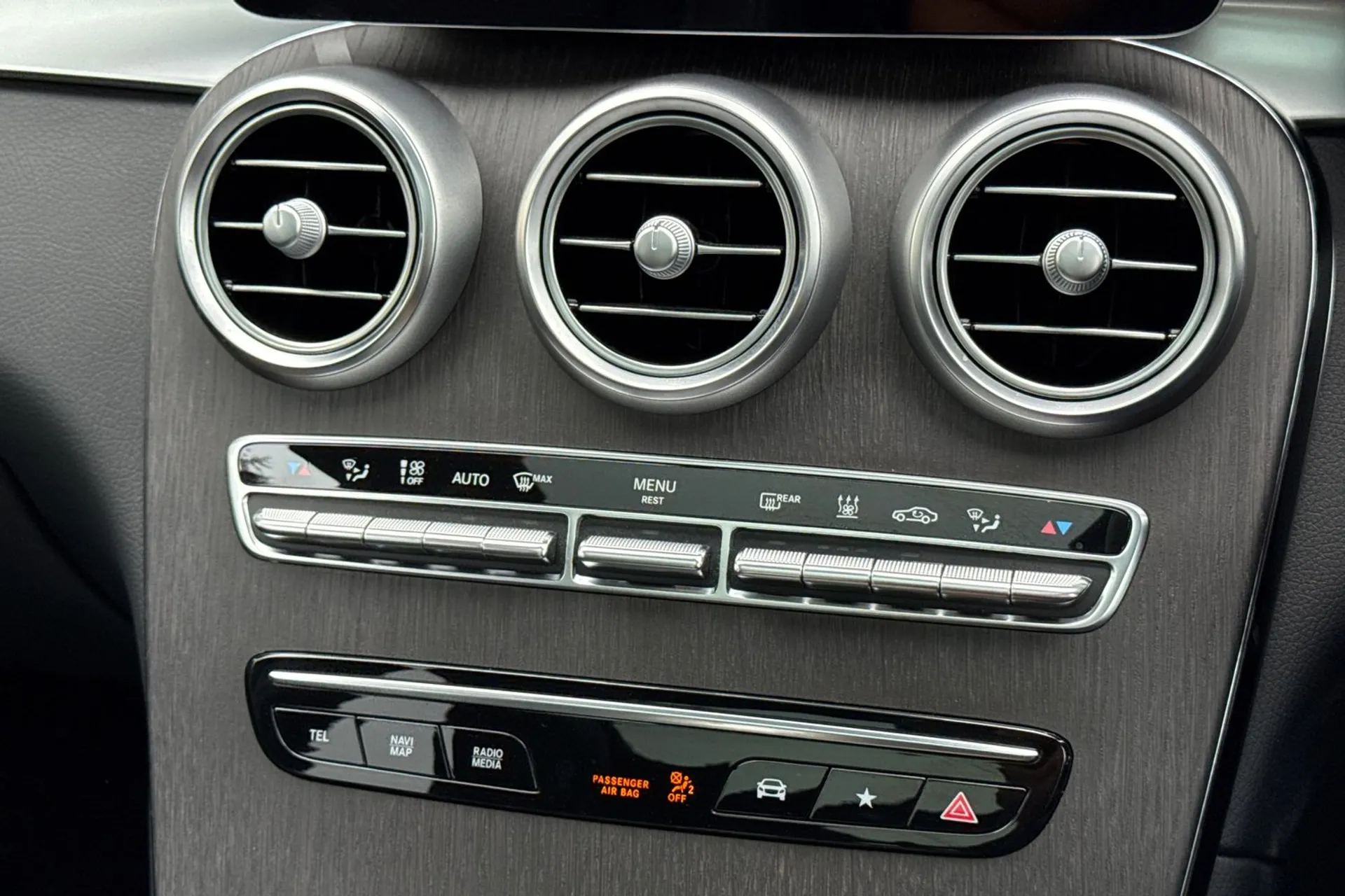 MERCEDES-BENZ GLC thumbnail image number 41