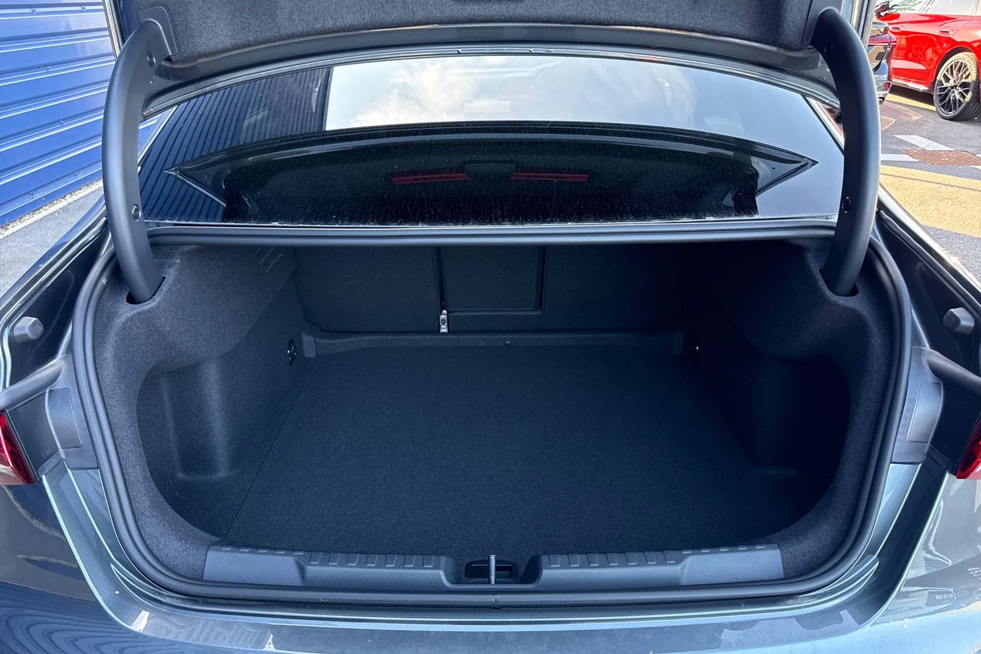 Audi A3 thumbnail image number 18