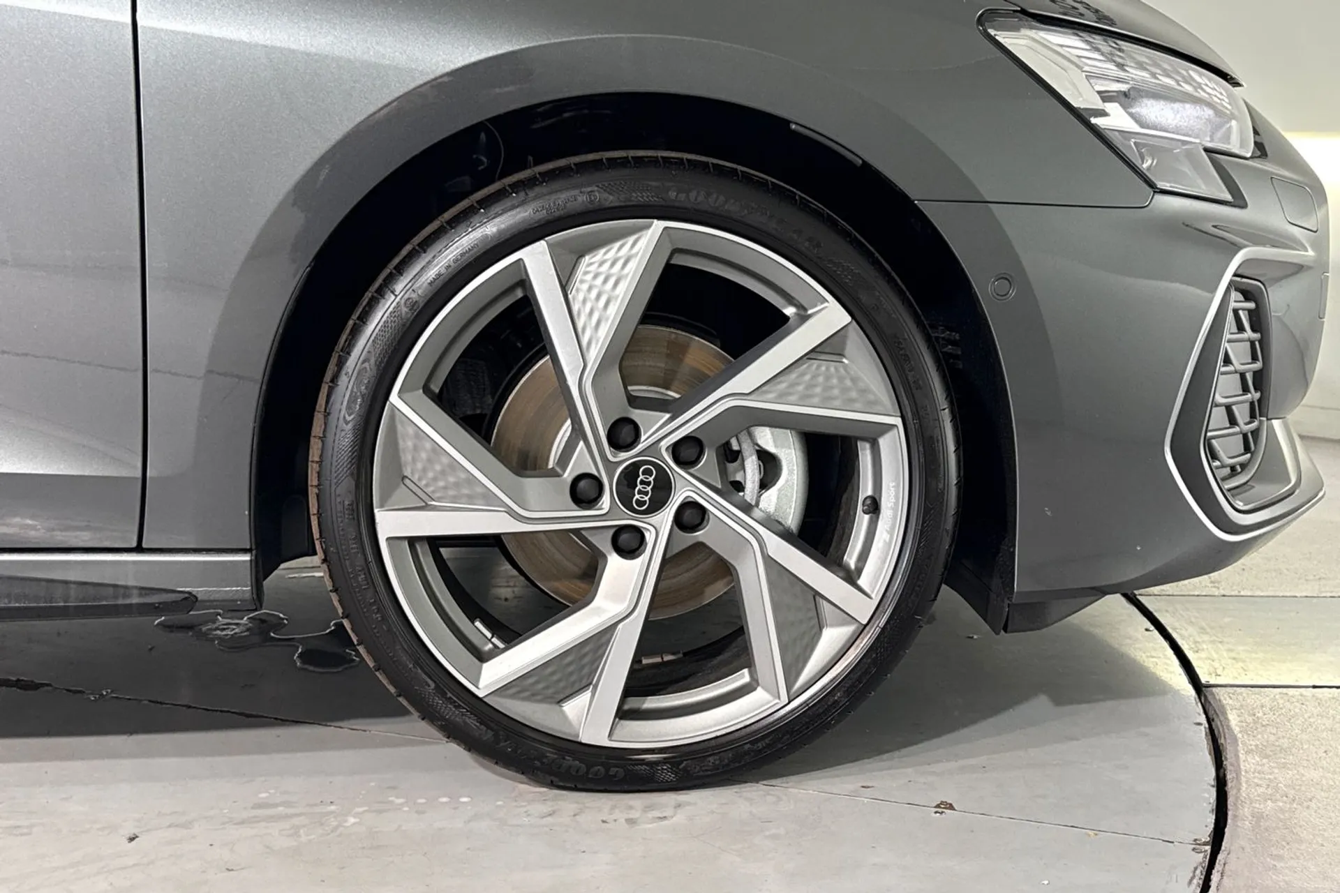 Audi A3 thumbnail image number 12