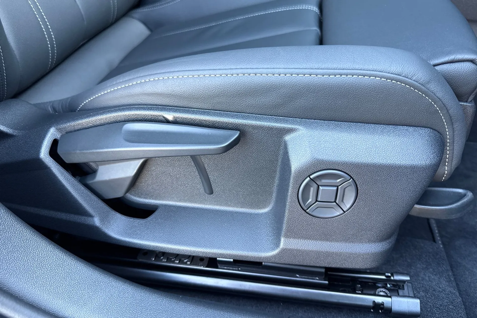 Audi A3 thumbnail image number 19