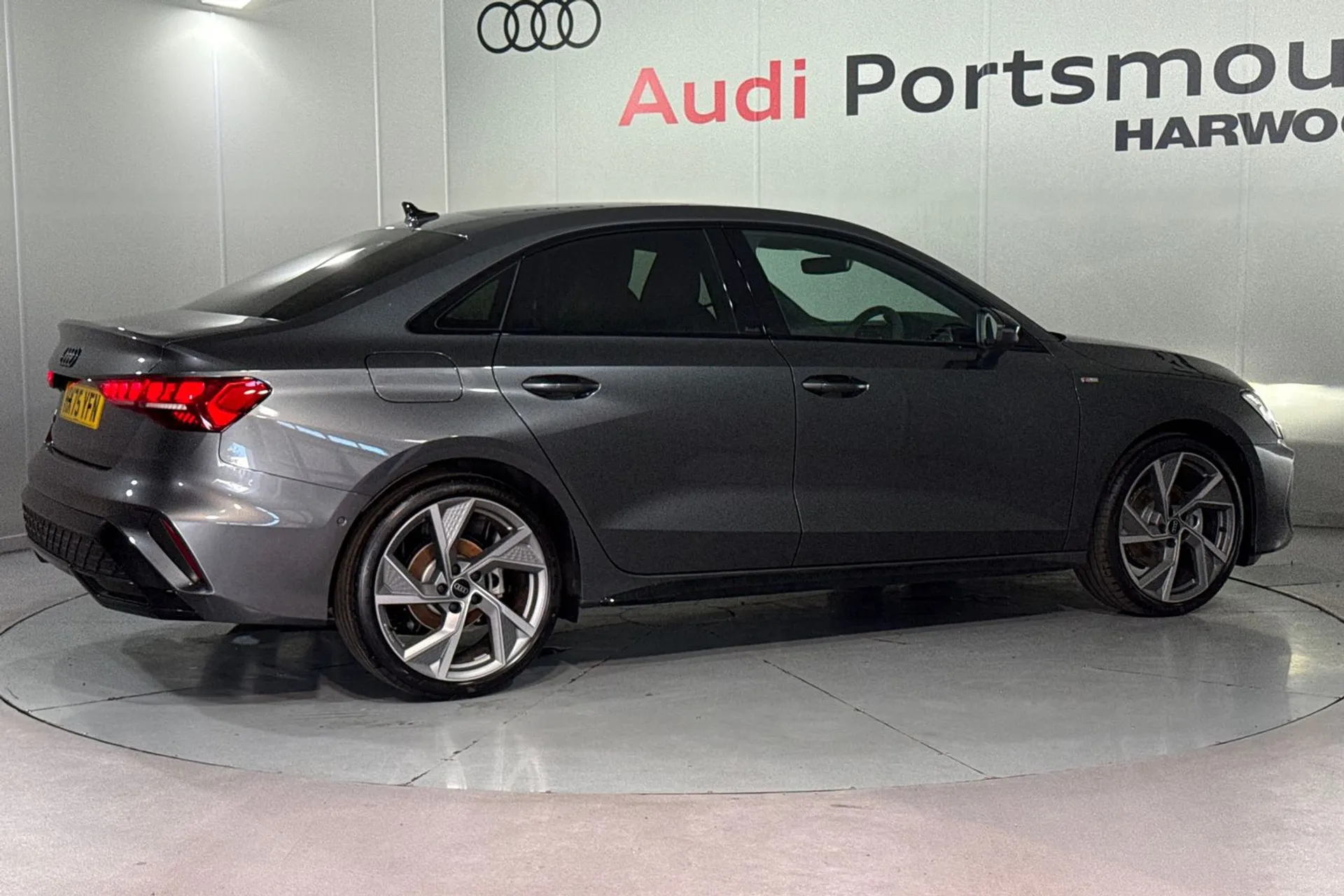 Audi A3 thumbnail image number 10