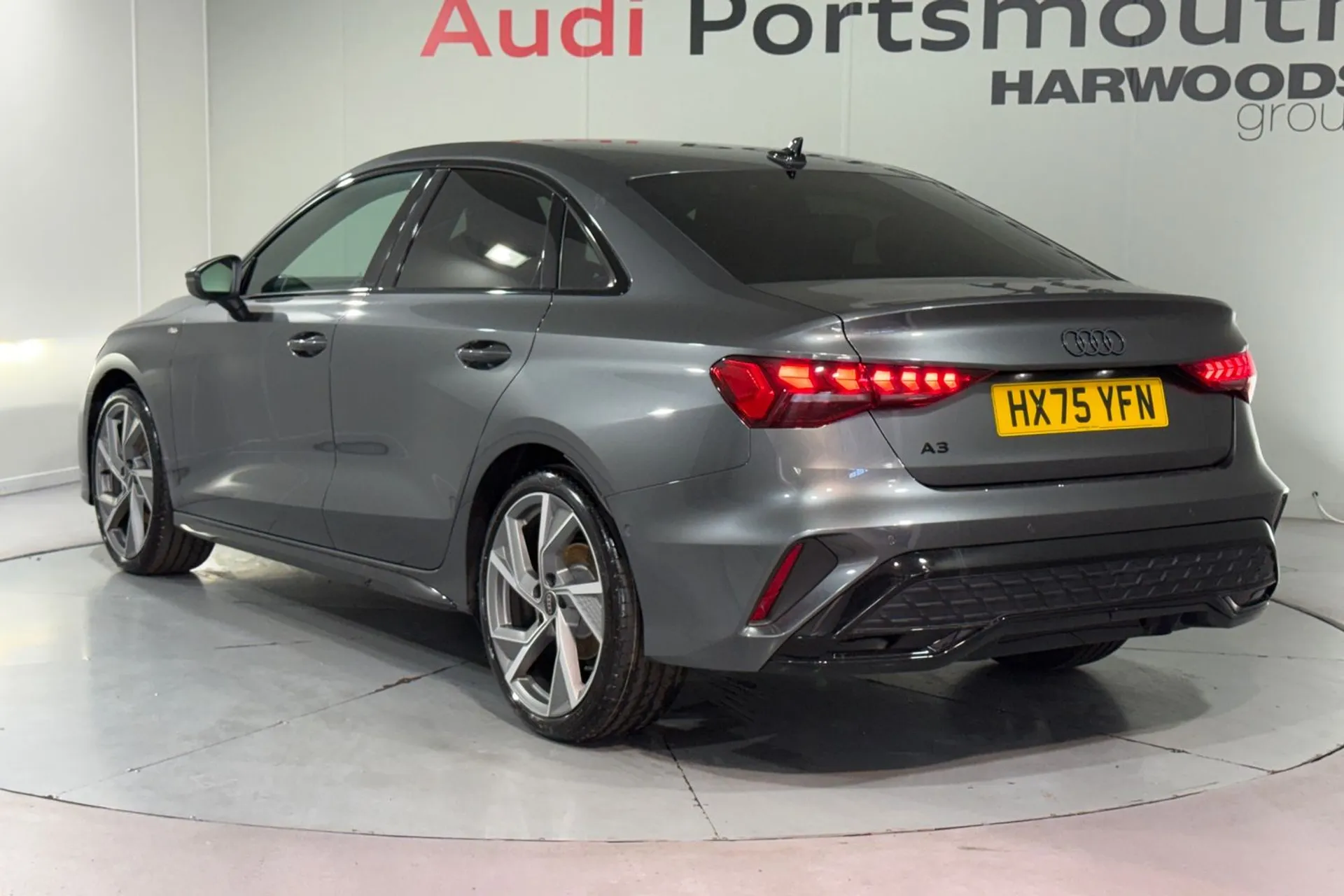 Audi A3 thumbnail image number 7