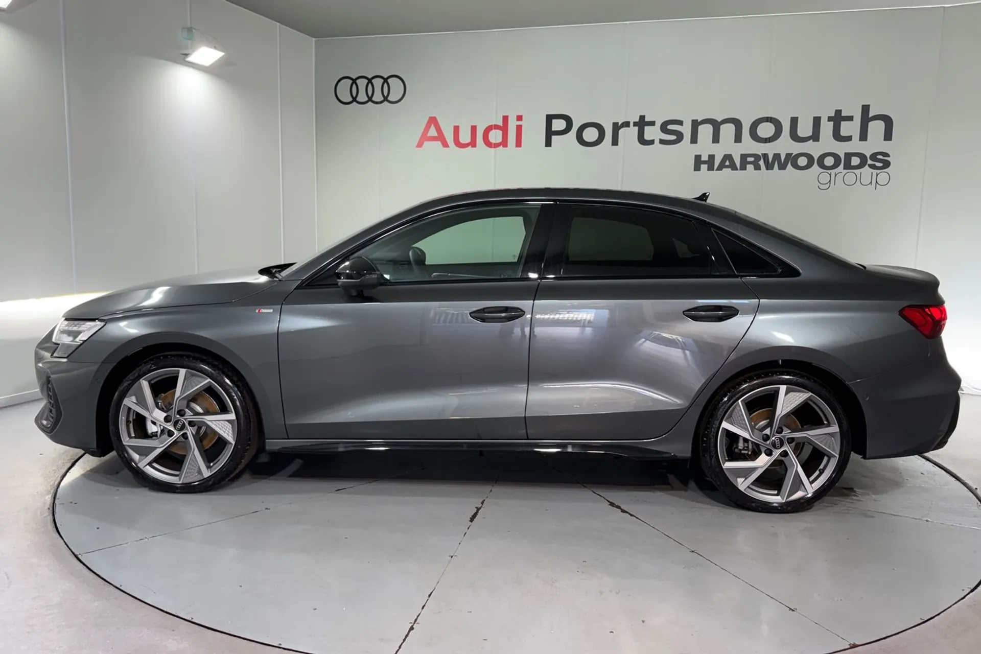 Audi A3 thumbnail image number 11