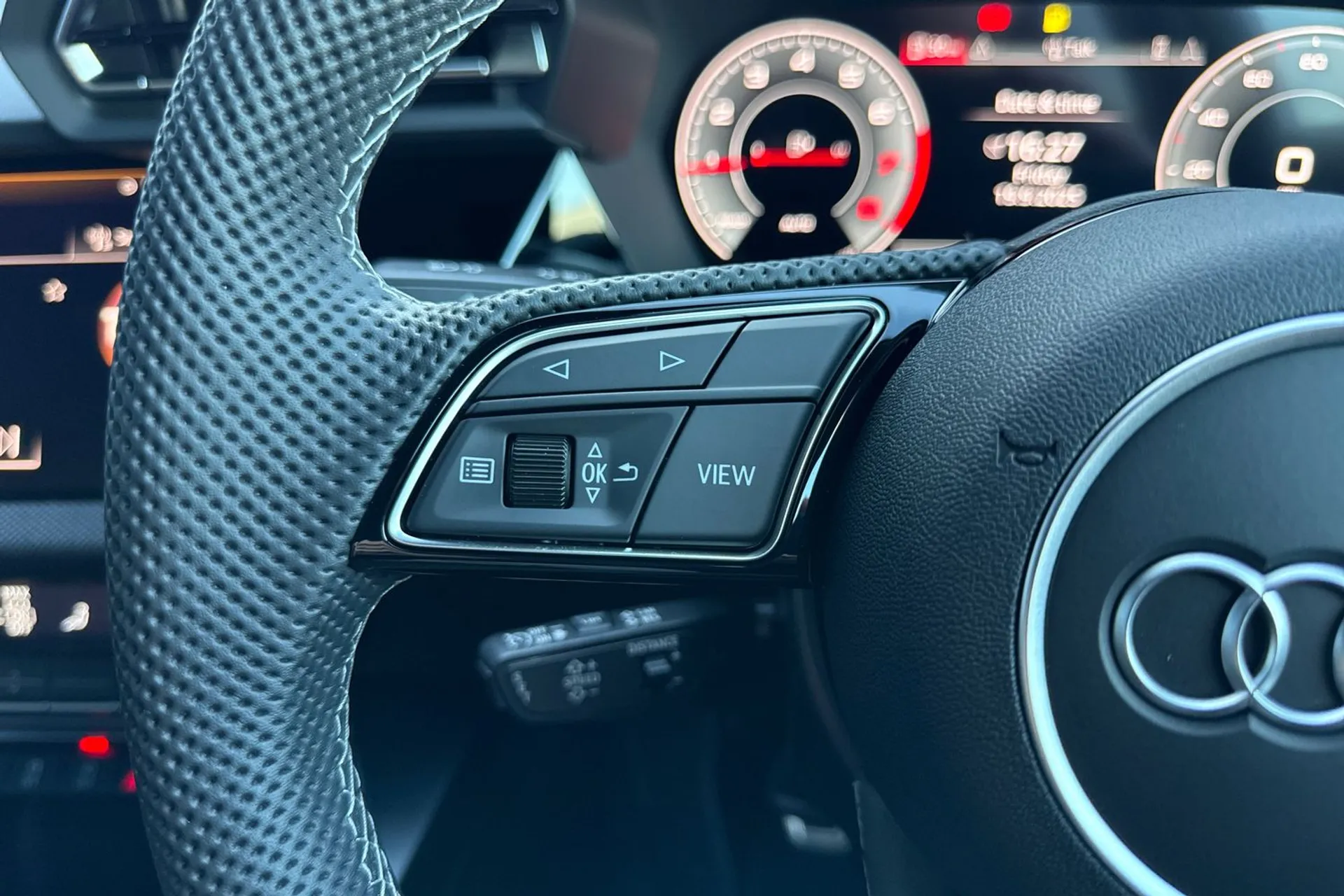 Audi A3 thumbnail image number 43