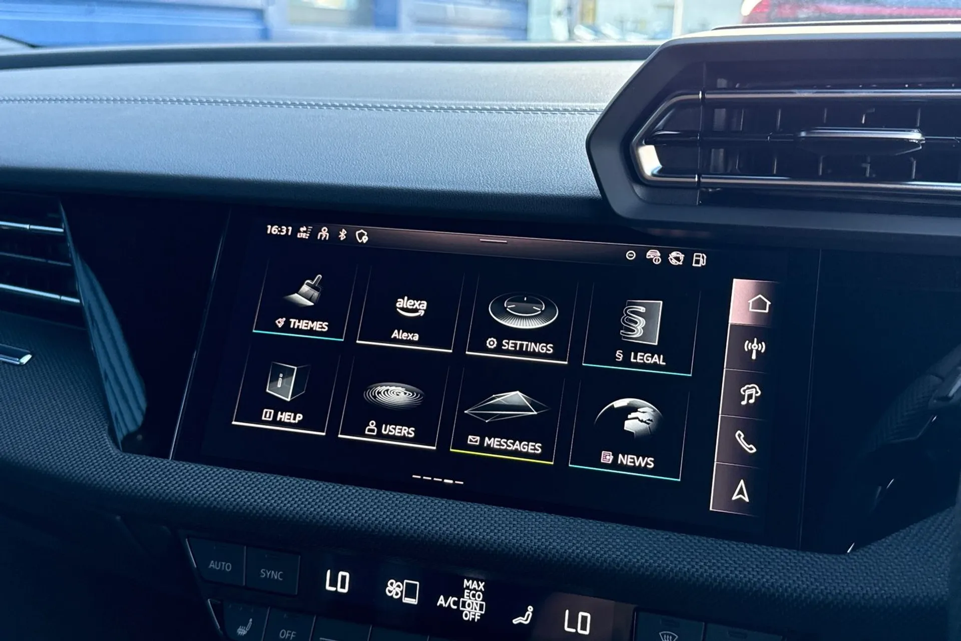 Audi A3 thumbnail image number 47