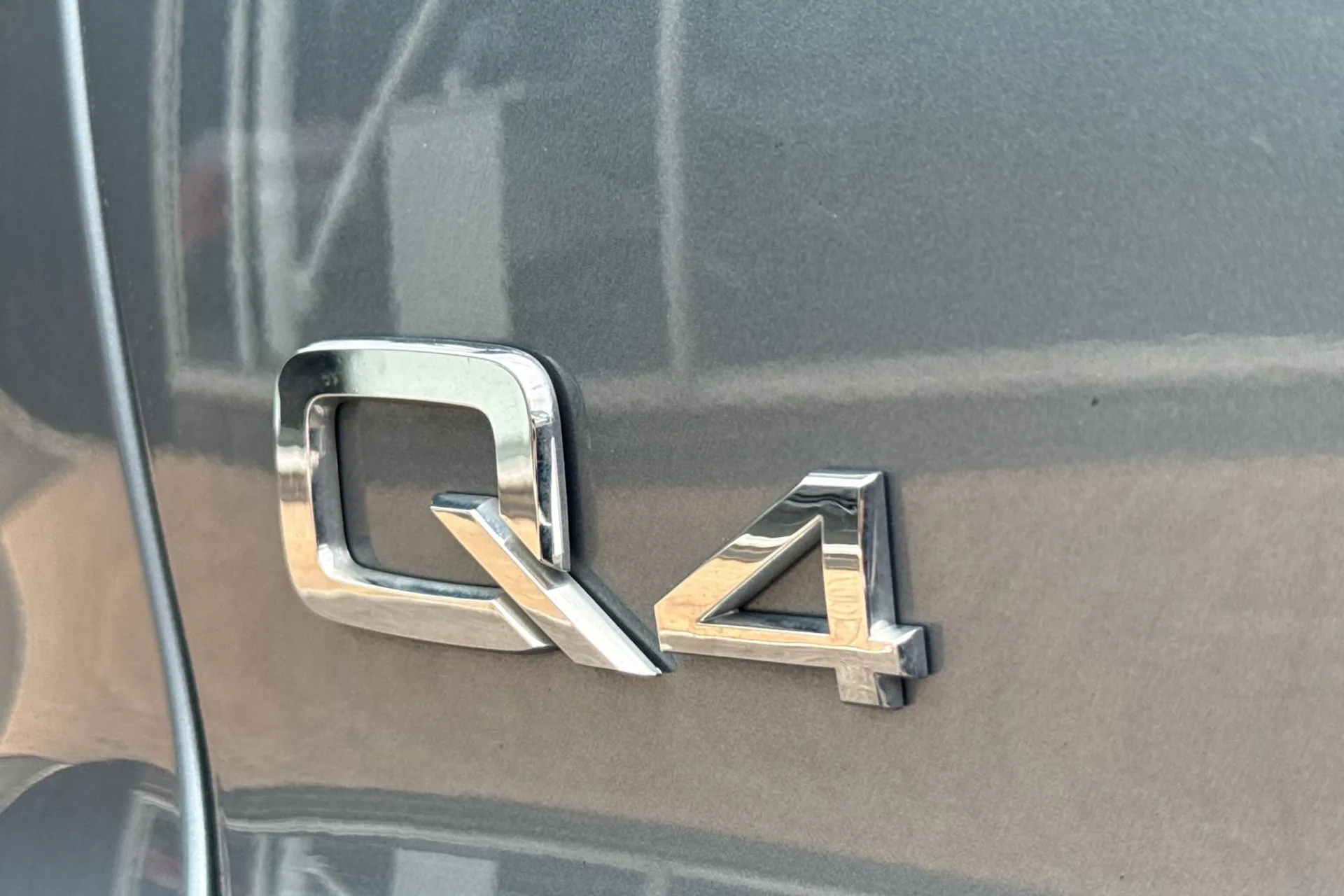 Audi Q4 thumbnail image number 50