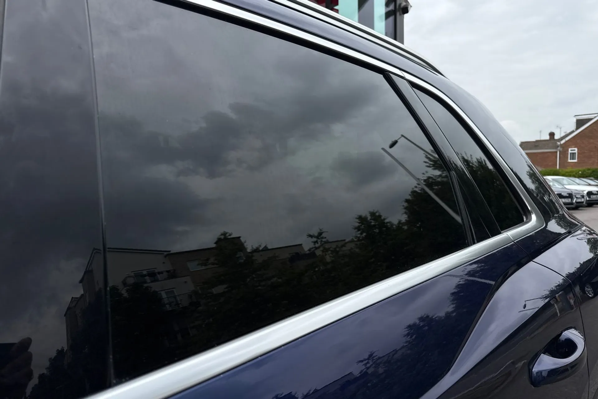 Audi Q3 thumbnail image number 13