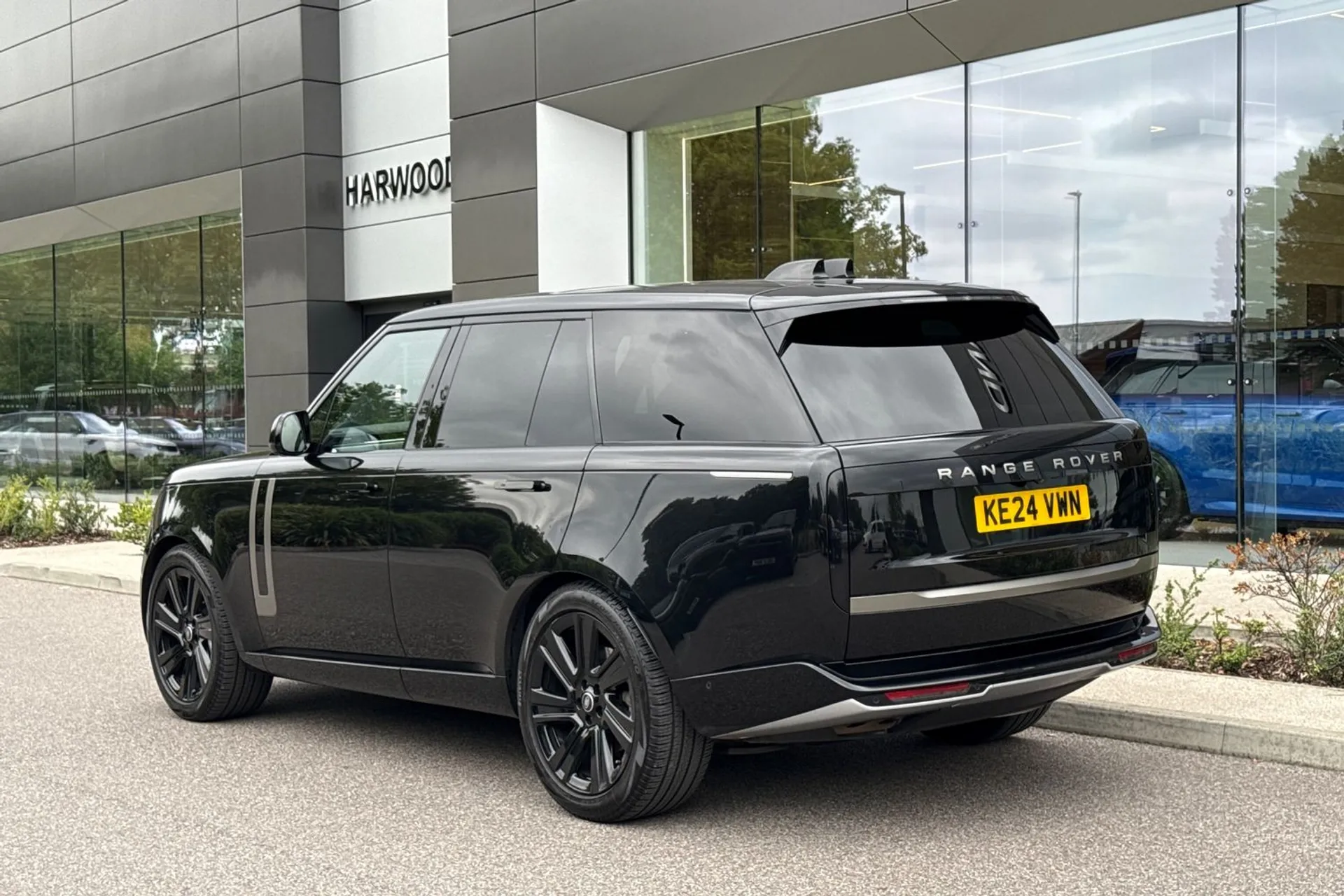 LAND ROVER RANGE ROVER thumbnail image number 20
