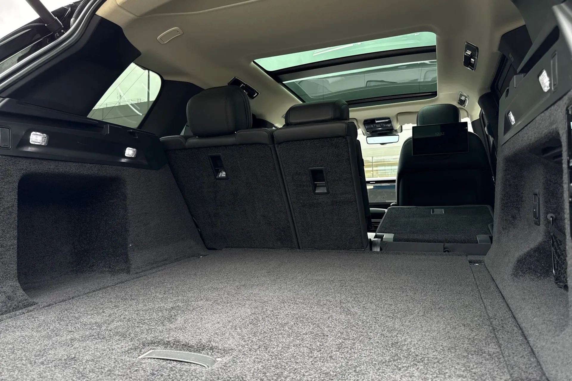 LAND ROVER RANGE ROVER thumbnail image number 50