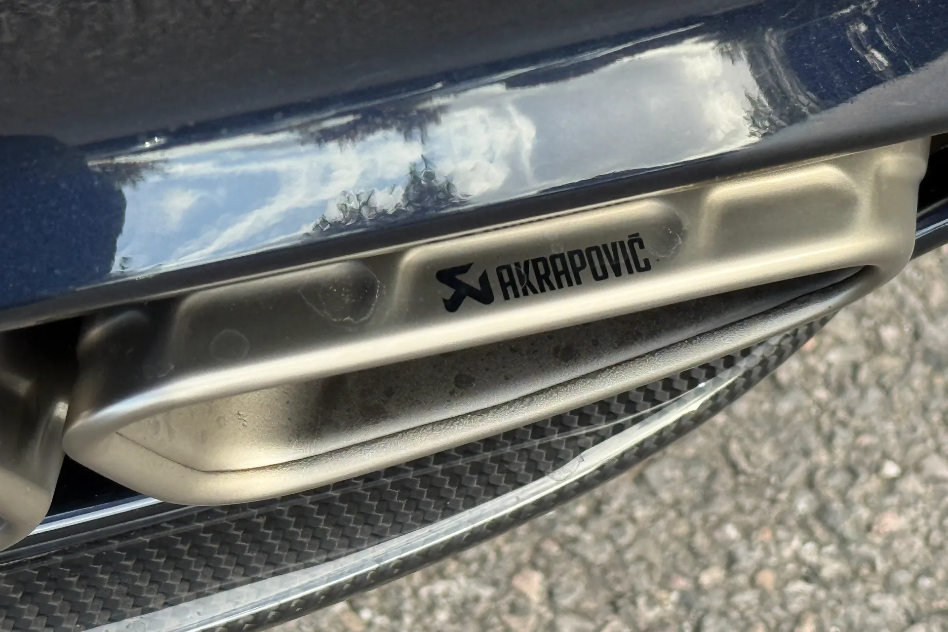 Bentley FLYING SPUR thumbnail image number 7