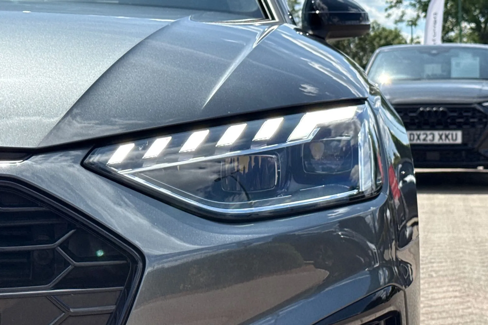 Audi A4 thumbnail image number 49