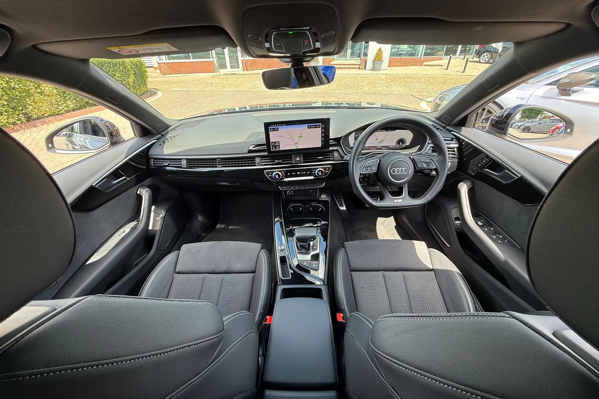 Audi A4 thumbnail image number 3
