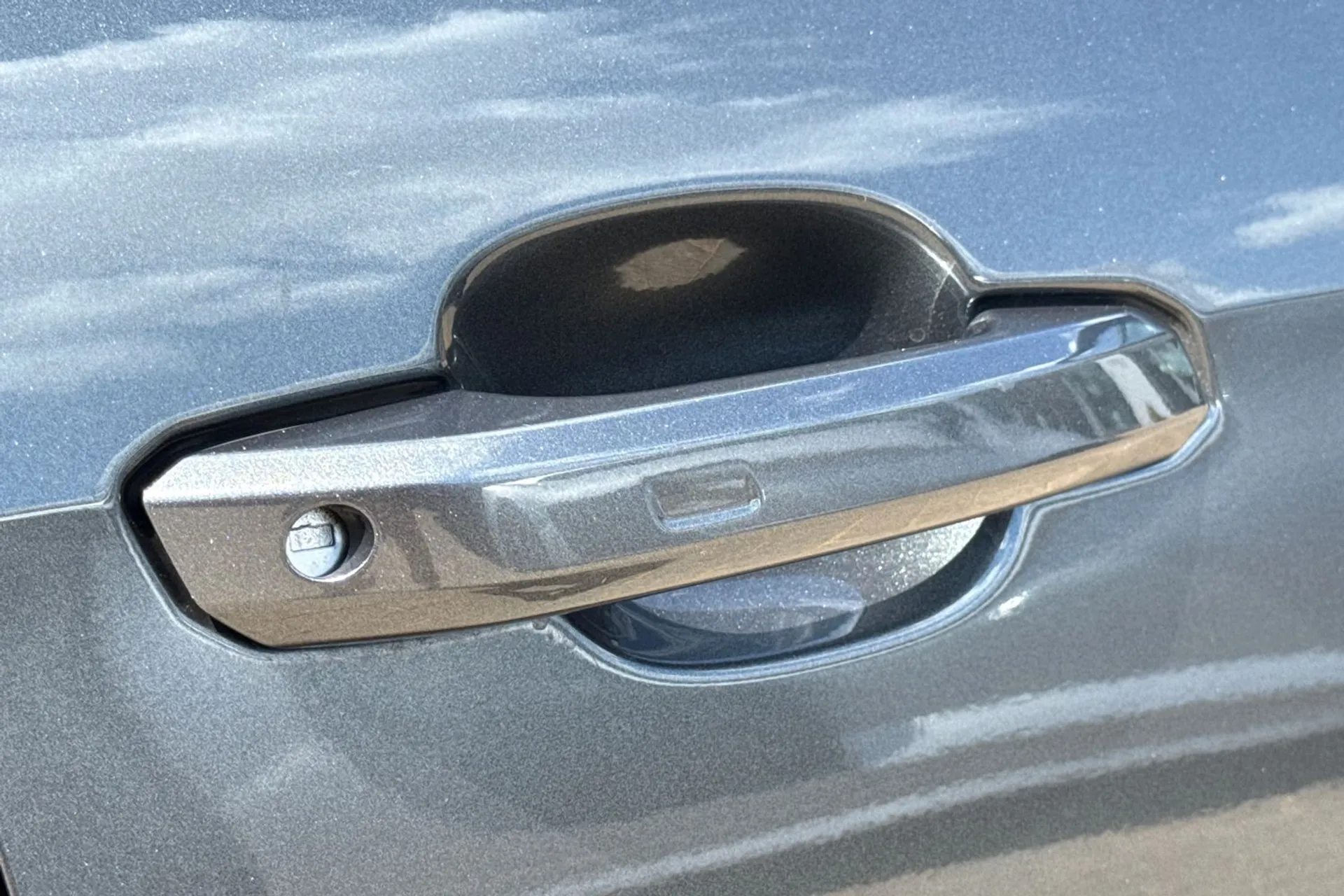 Audi A4 thumbnail image number 48