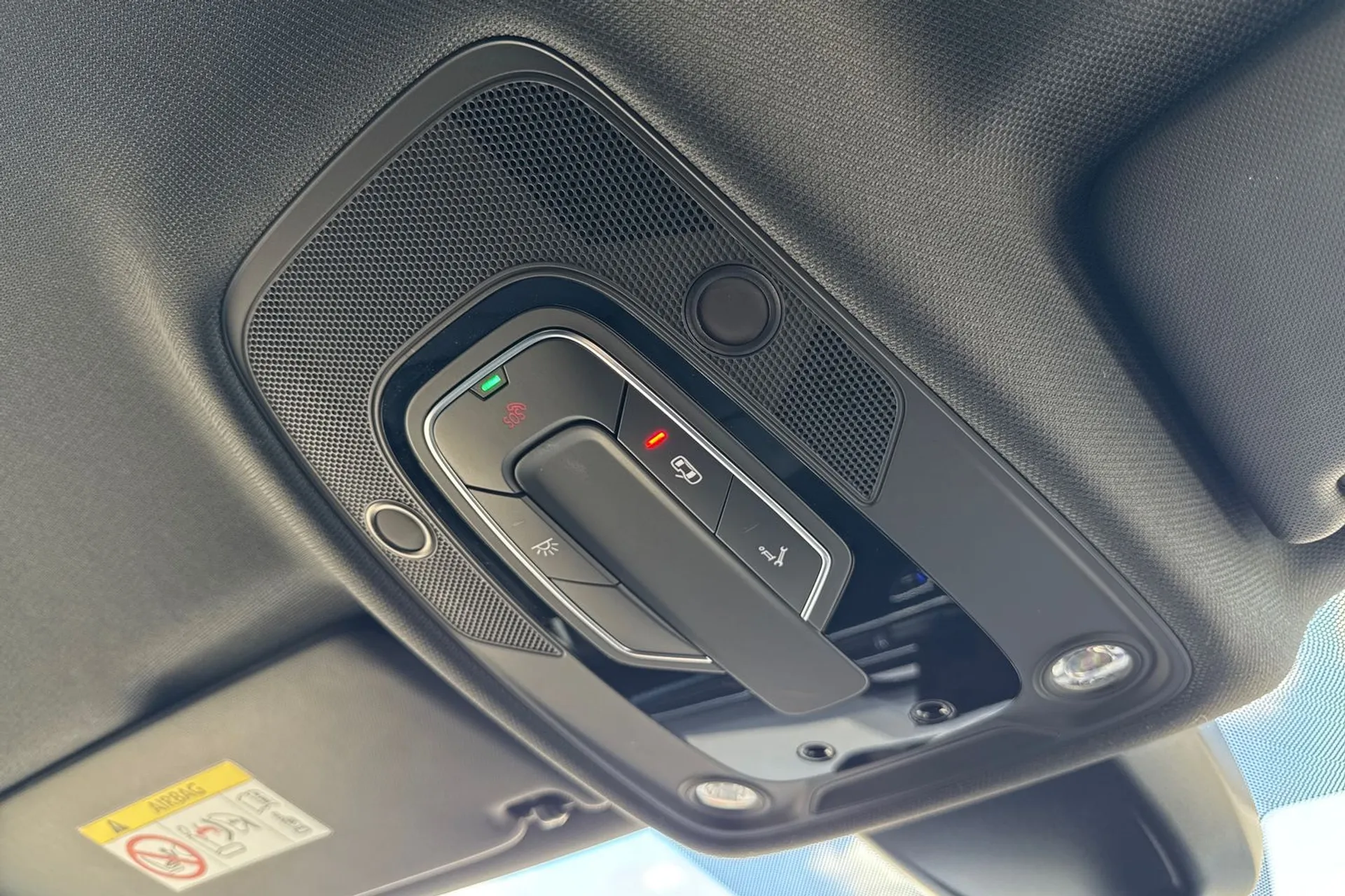Audi A4 thumbnail image number 21