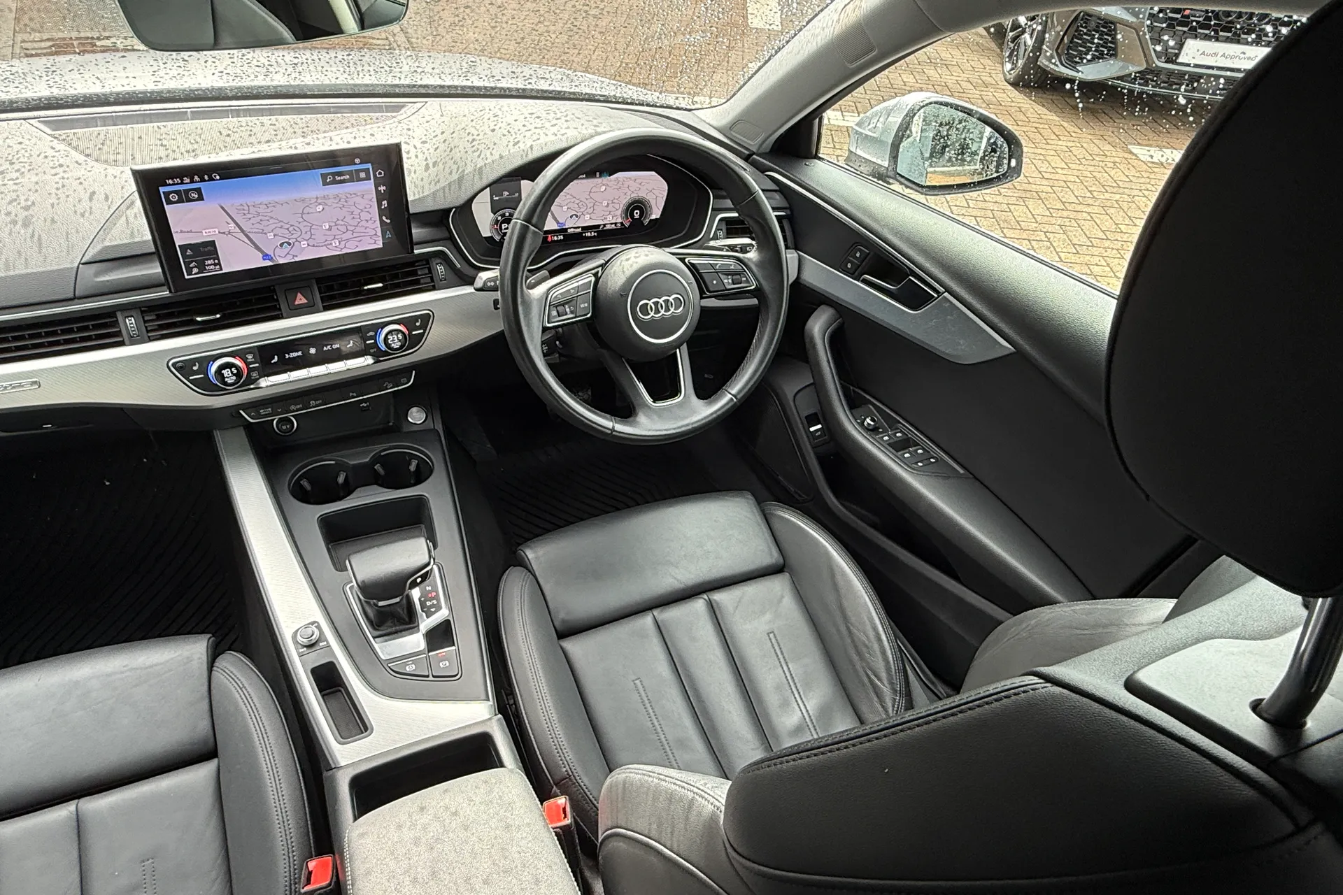 Audi A4 allroad thumbnail image number 32