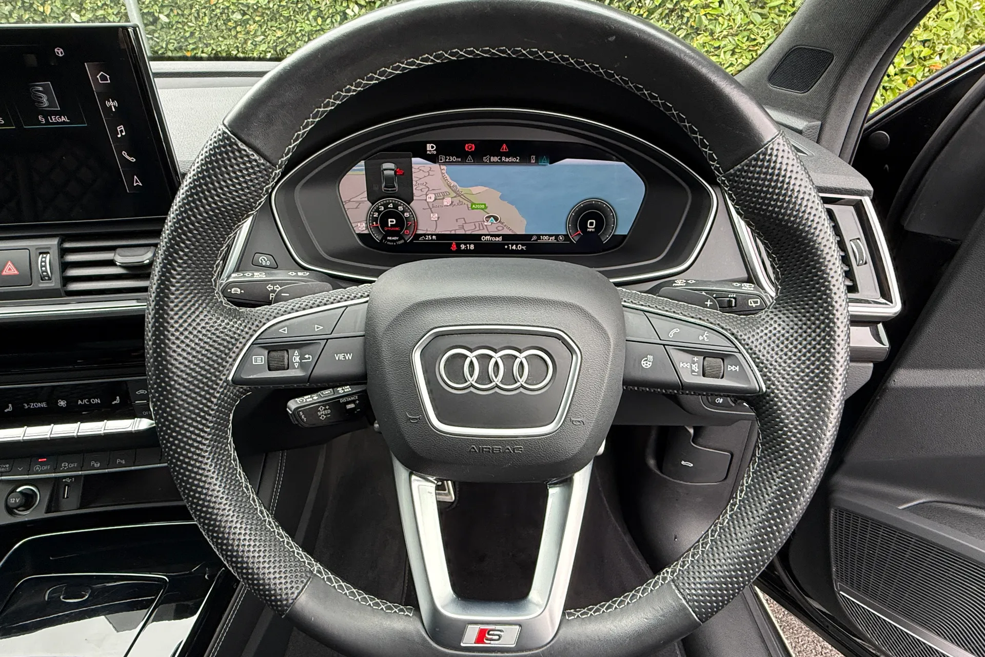 Audi Q5 thumbnail image number 14