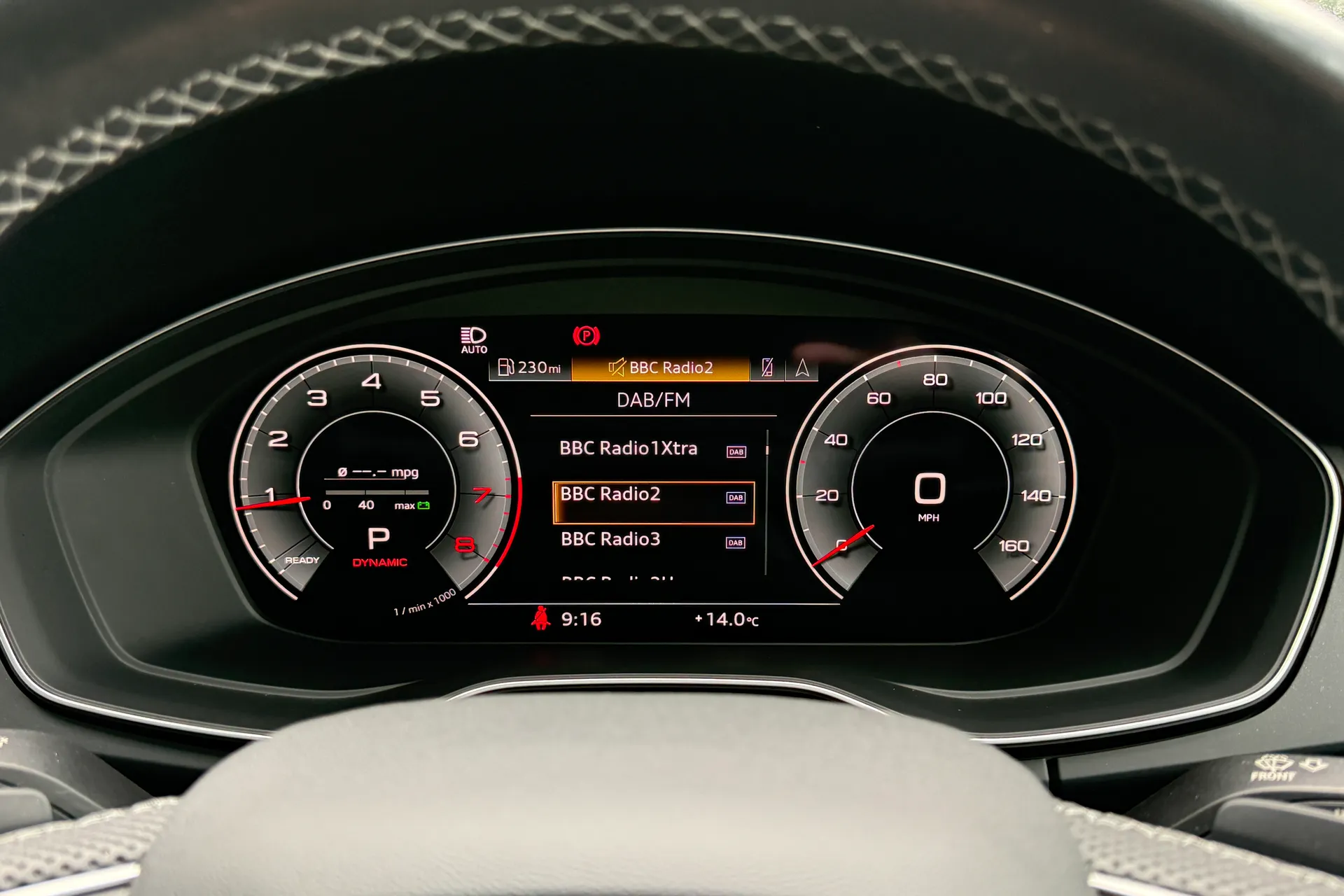 Audi Q5 thumbnail image number 36