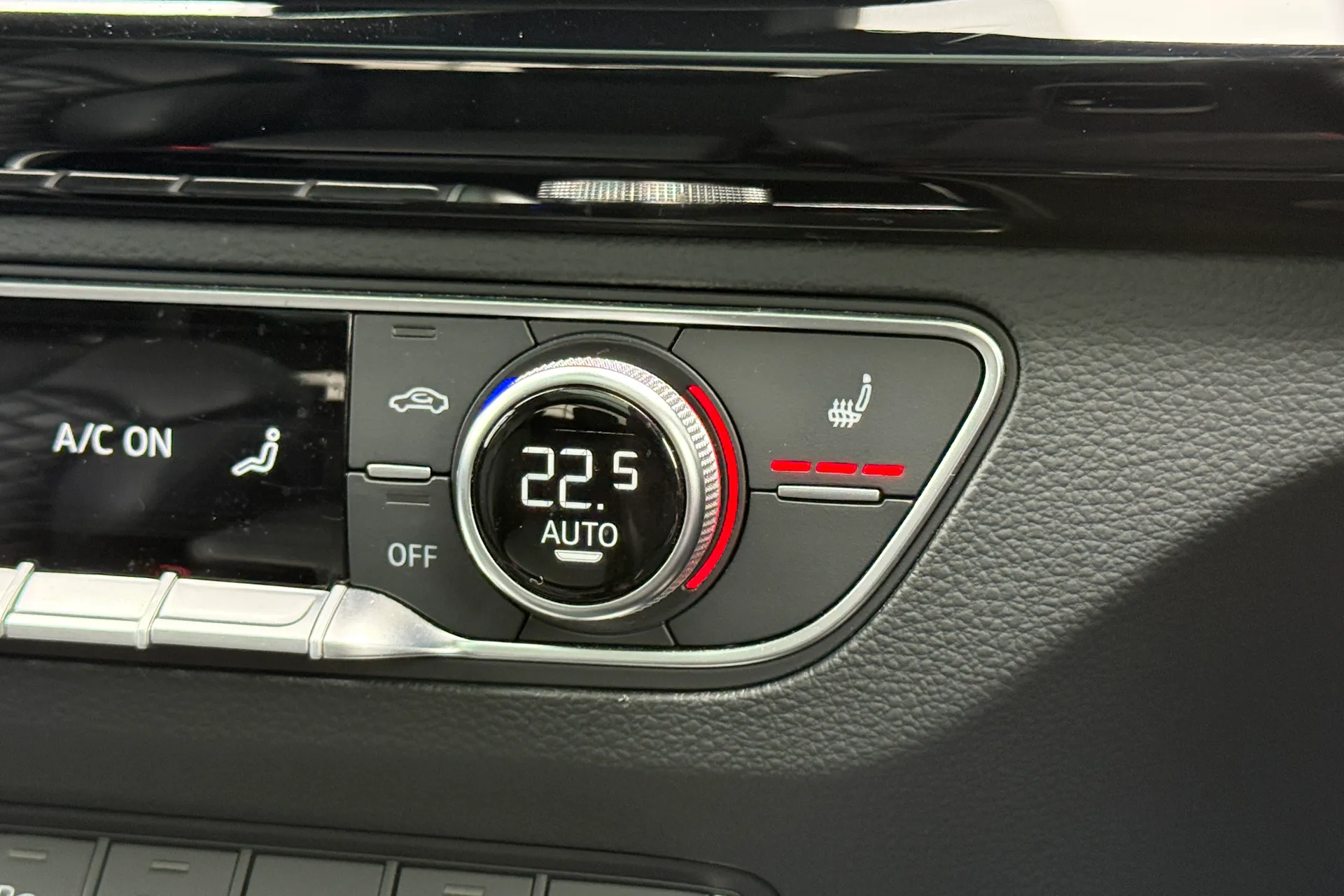 Audi Q5 thumbnail image number 20