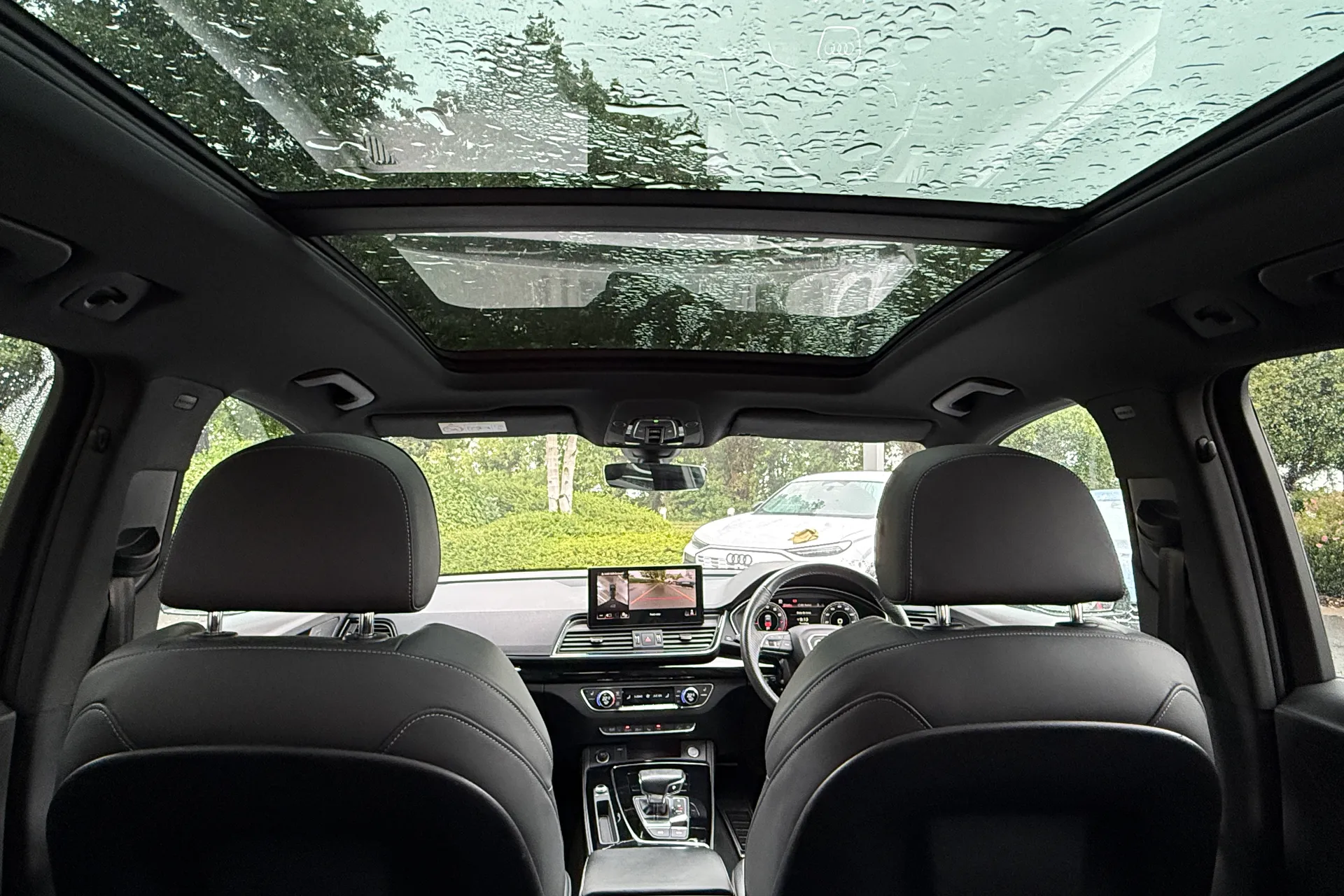 Audi Q5 thumbnail image number 3