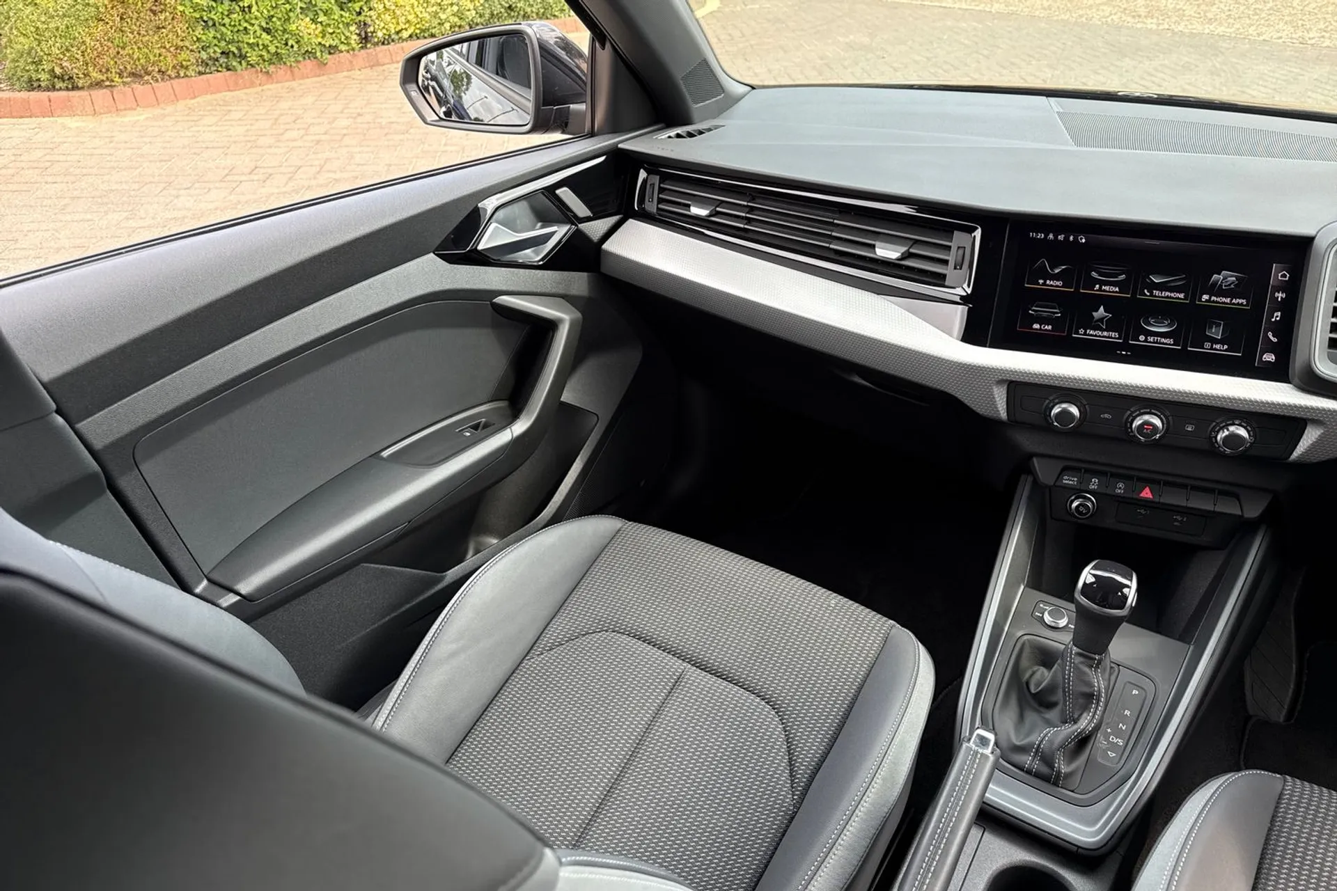 Audi A1 thumbnail image number 33