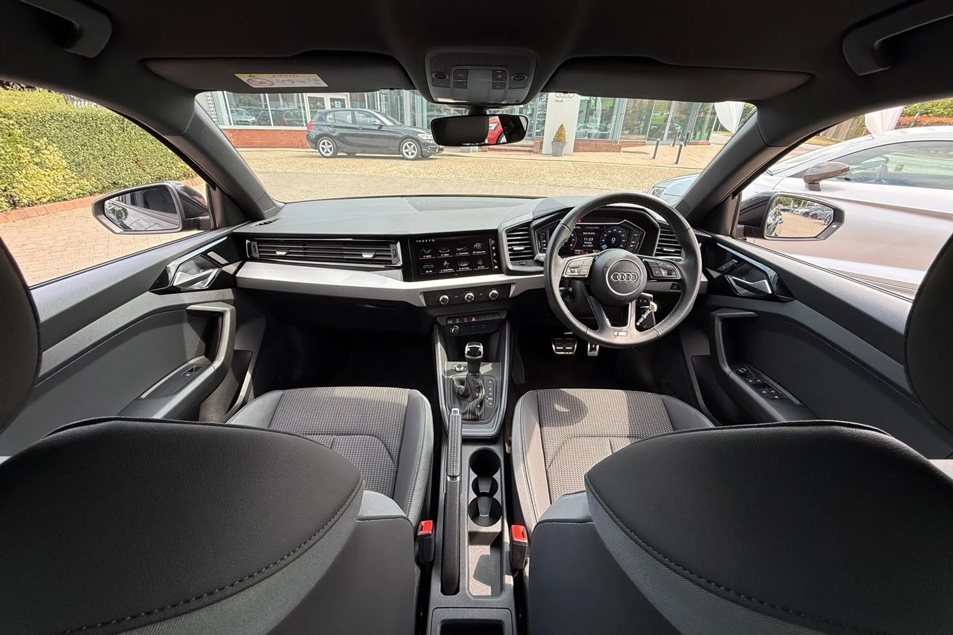 Audi A1 thumbnail image number 3