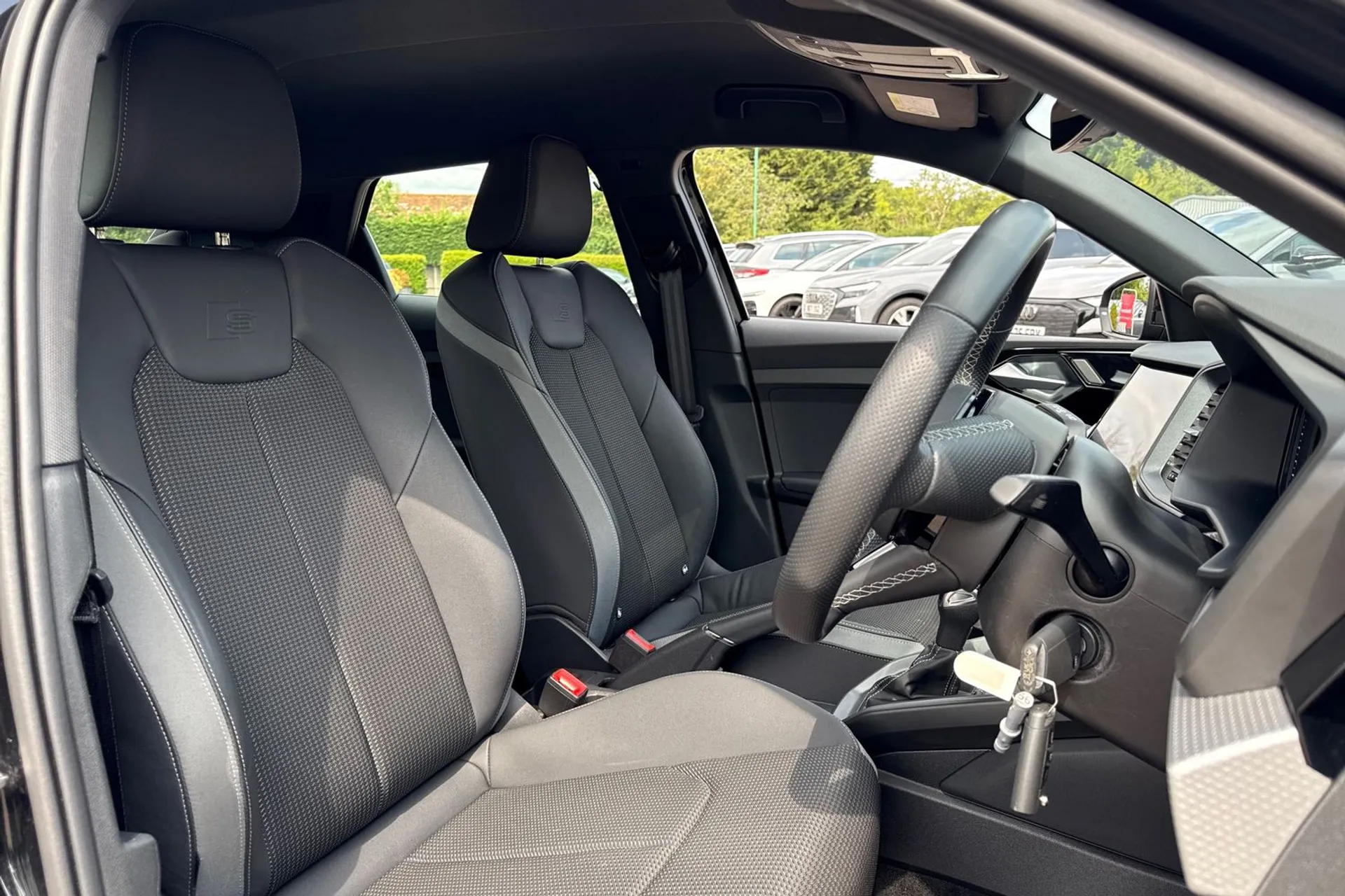 Audi A1 thumbnail image number 25