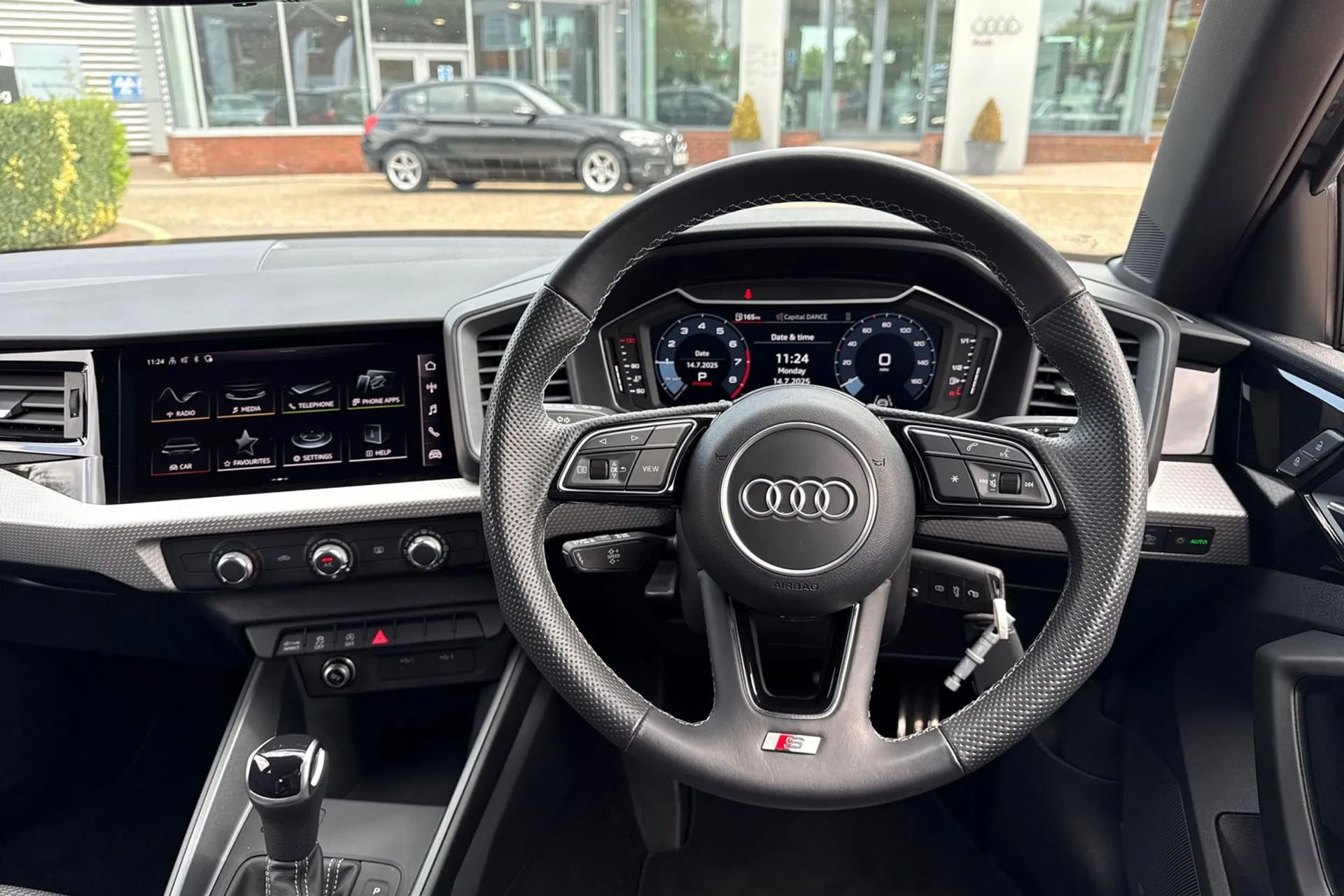 Audi A1 thumbnail image number 35