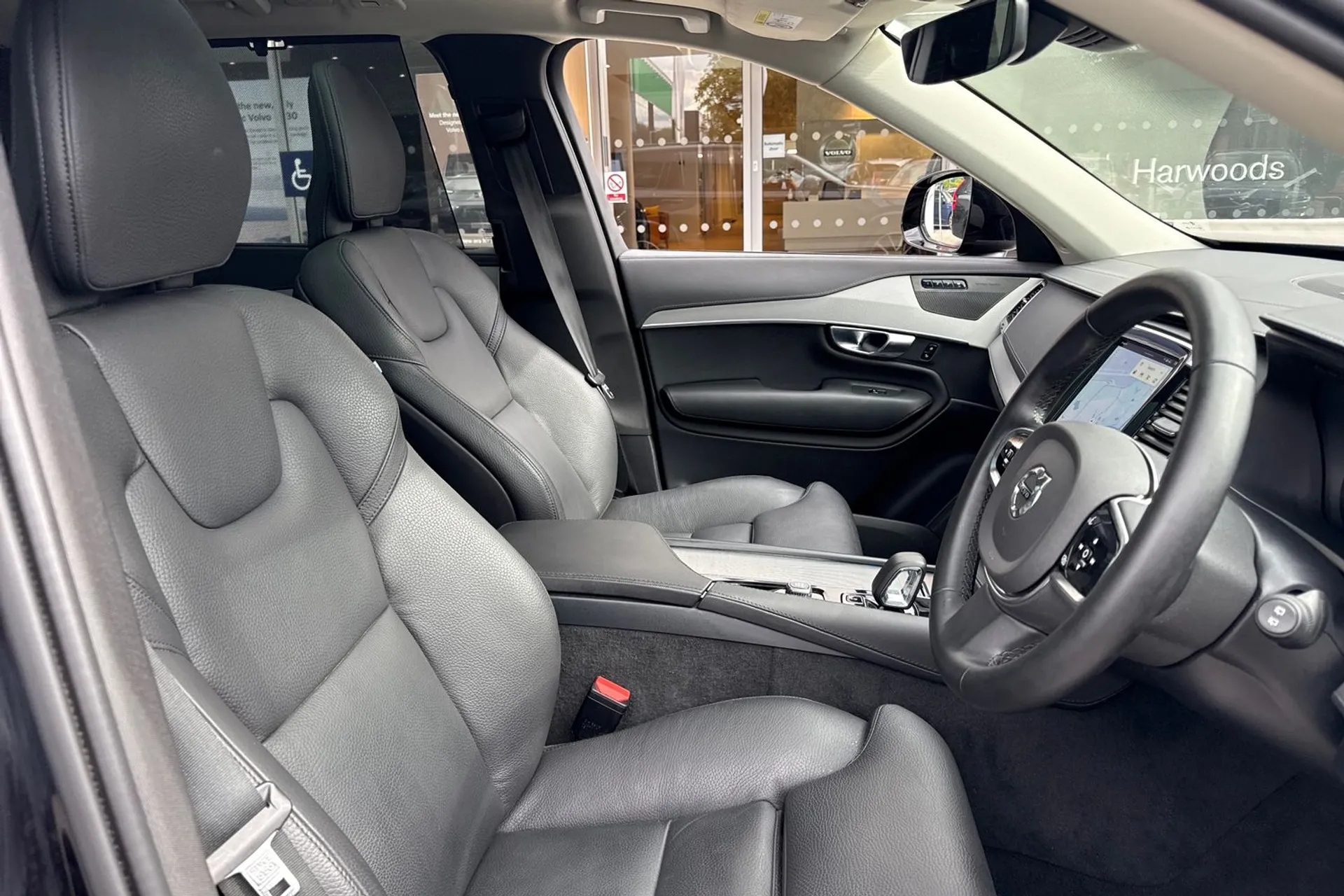 Volvo XC90 thumbnail image number 26