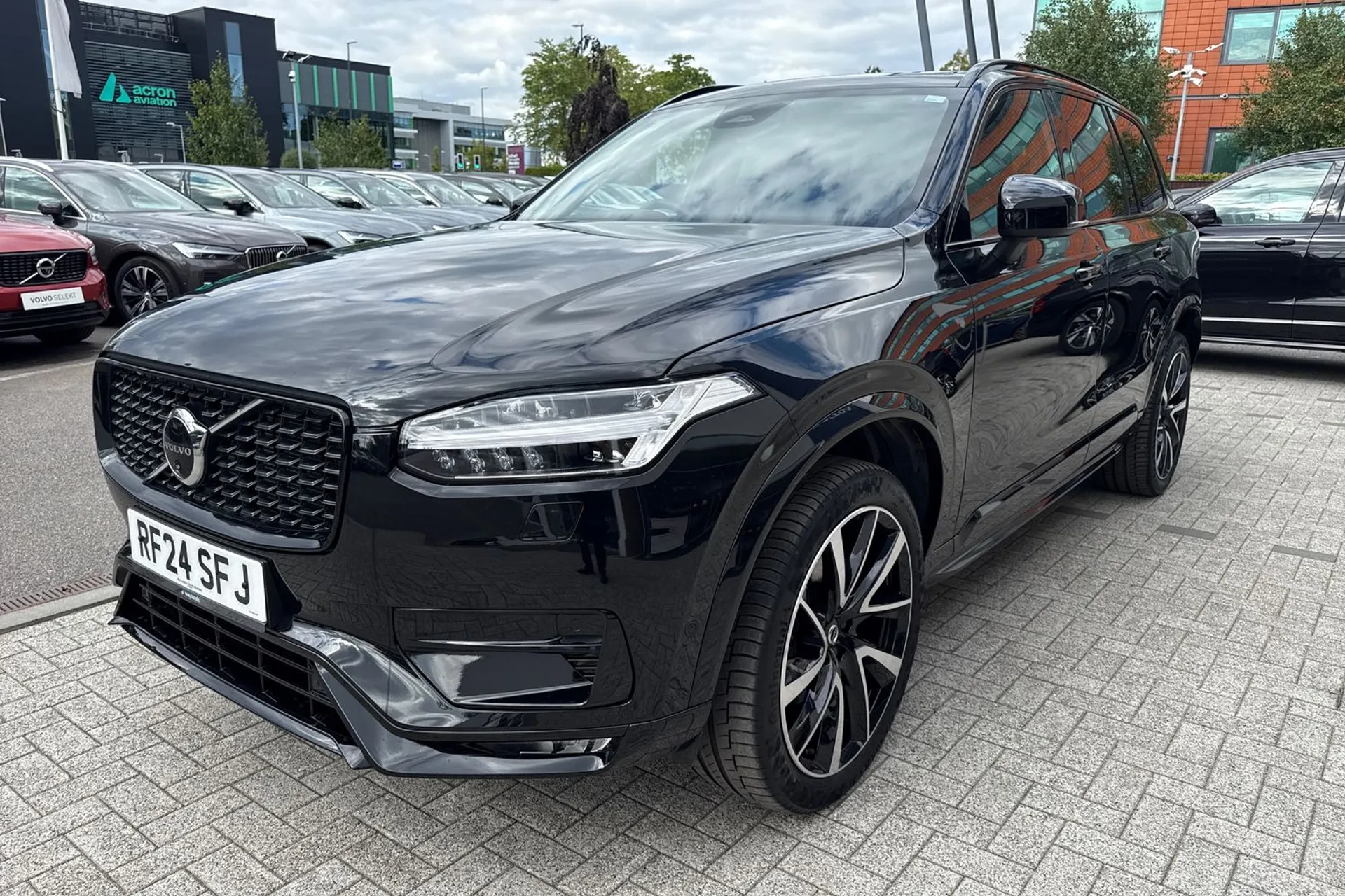 Volvo XC90 thumbnail image number 12