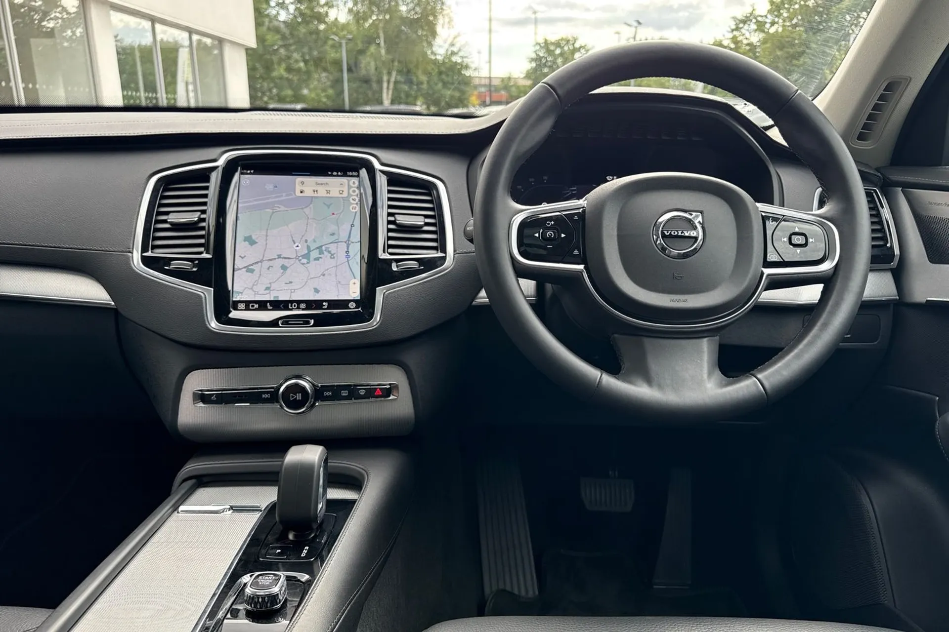 Volvo XC90 thumbnail image number 34