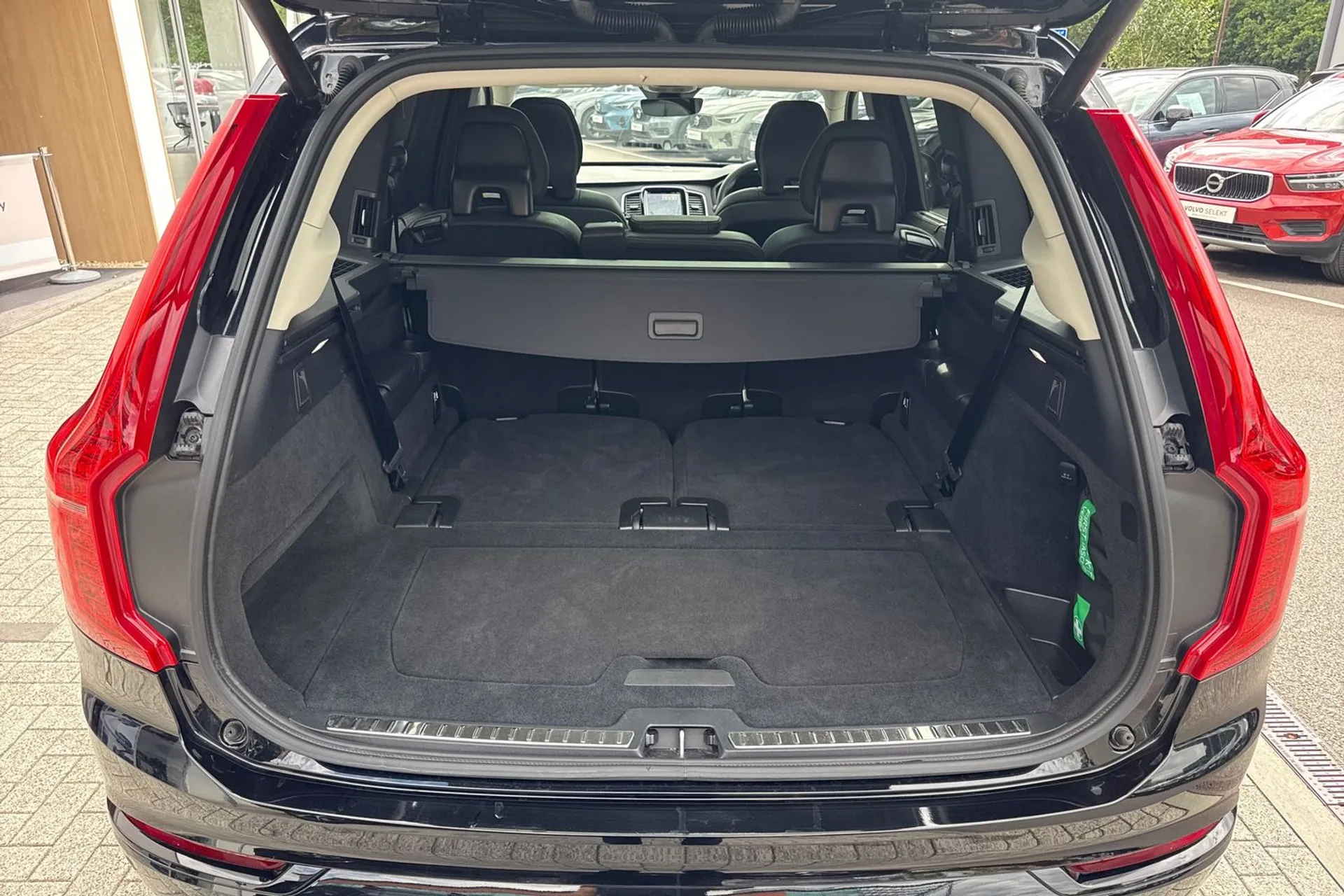 Volvo XC90 thumbnail image number 20