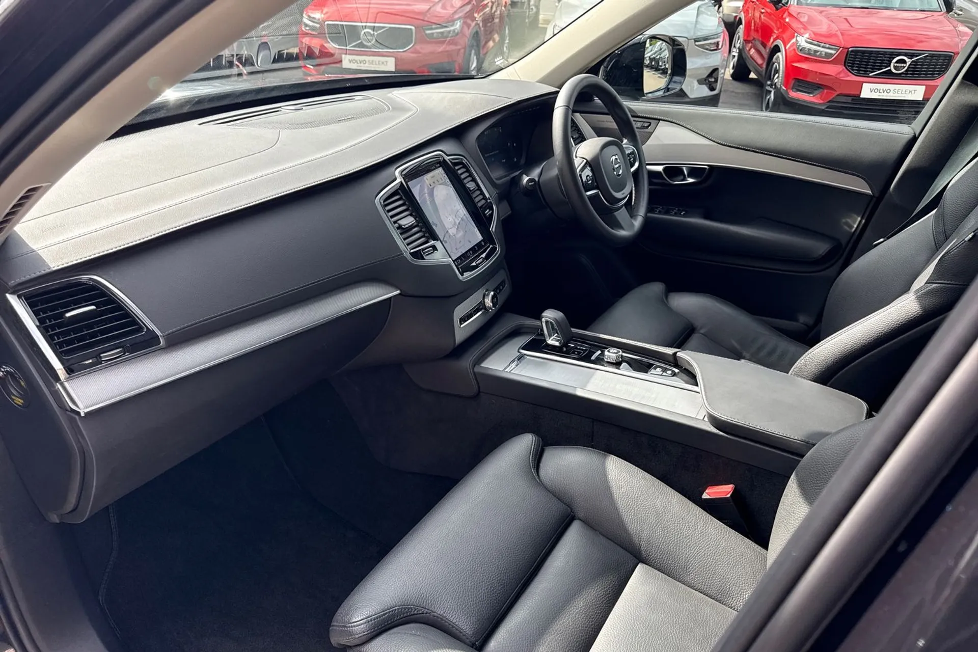 Volvo XC90 thumbnail image number 27