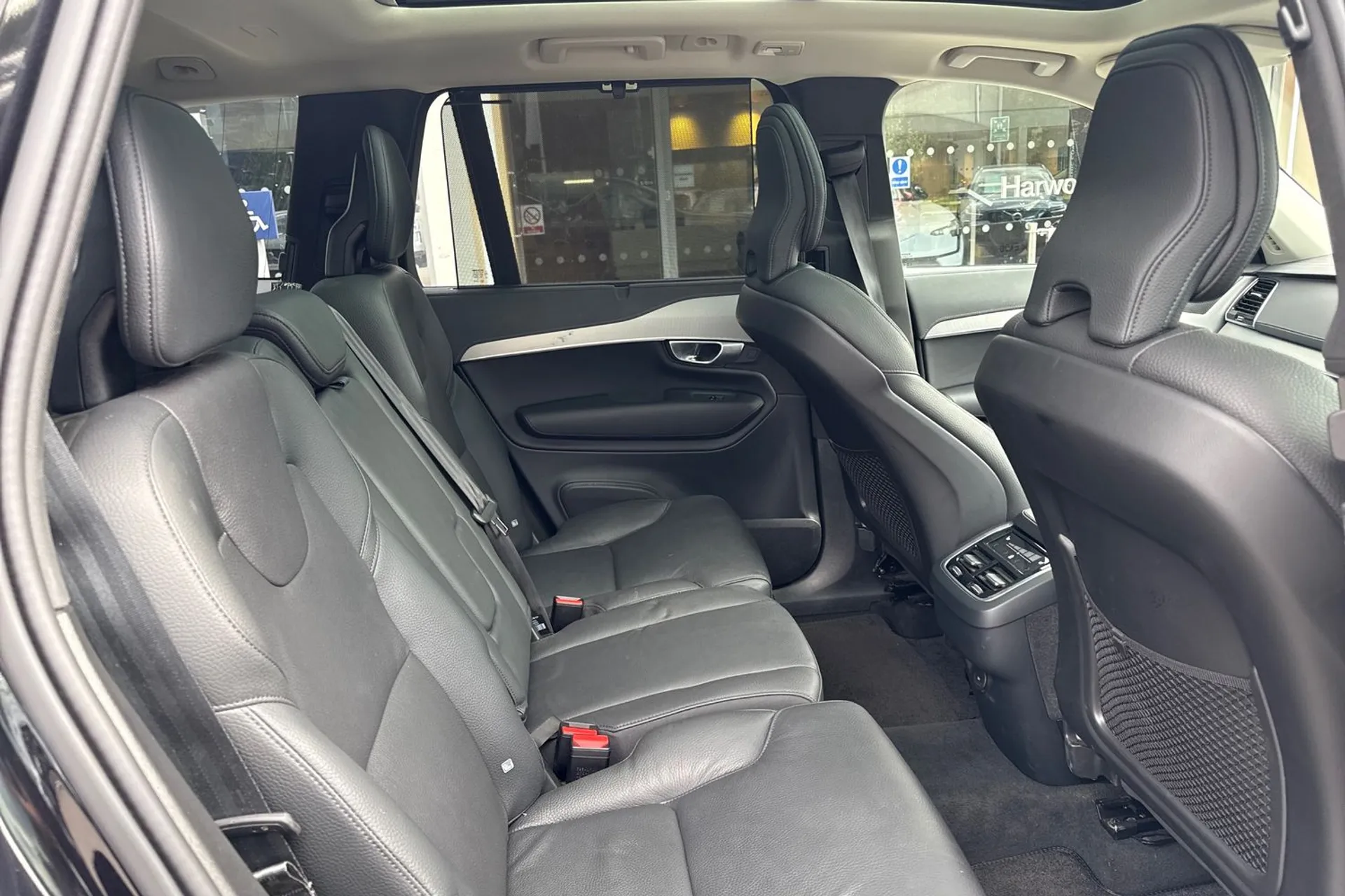 Volvo XC90 thumbnail image number 23