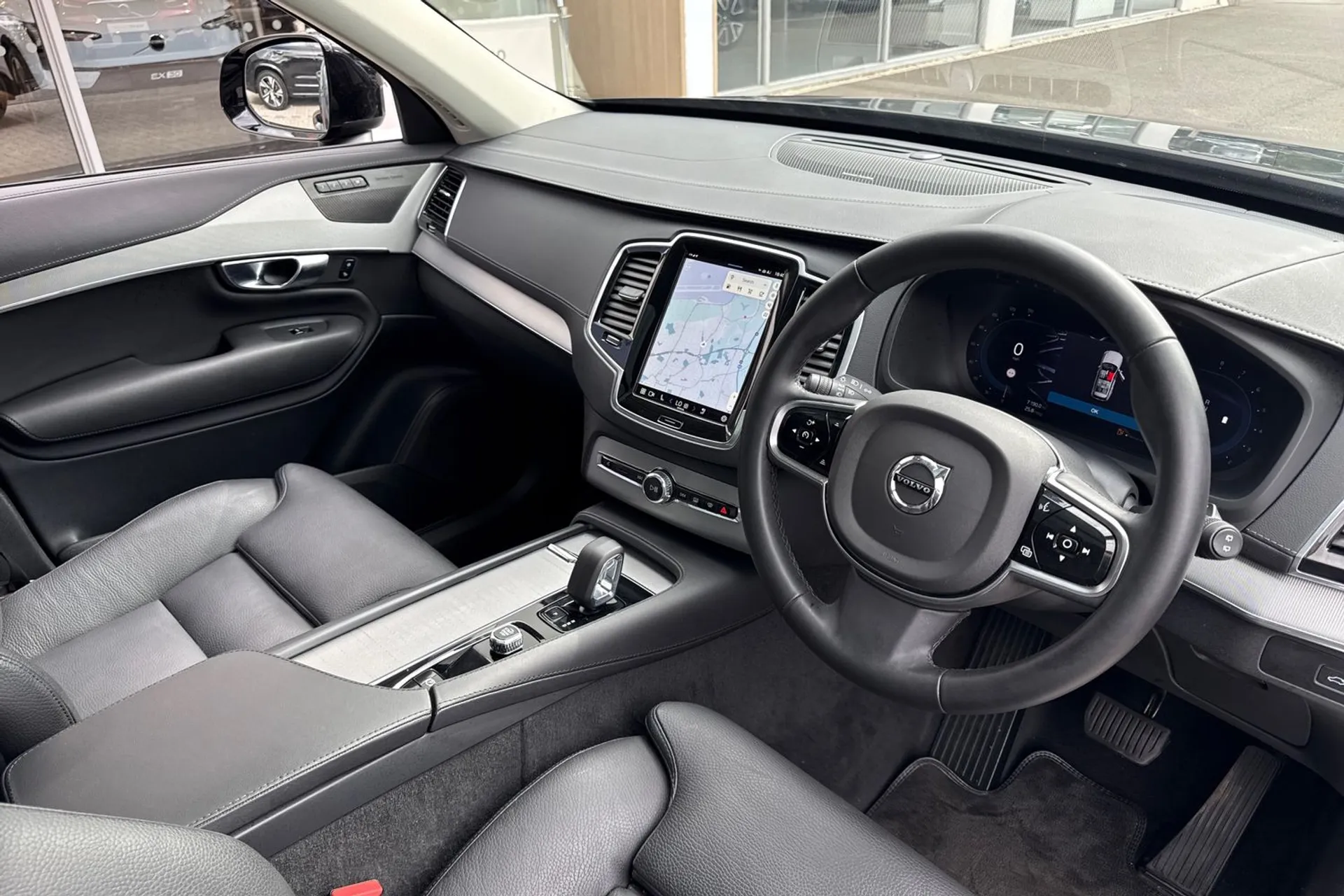 Volvo XC90 thumbnail image number 5