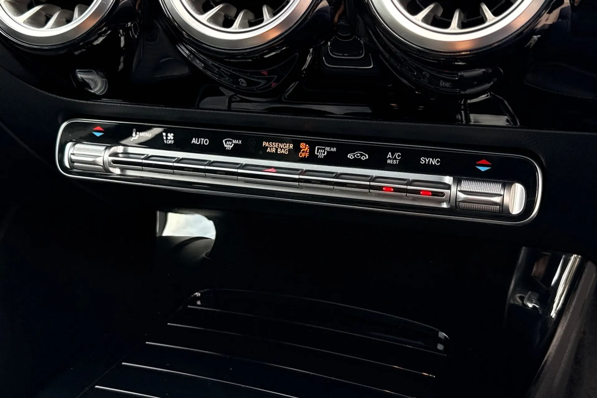 MERCEDES-BENZ A CLASS thumbnail image number 29