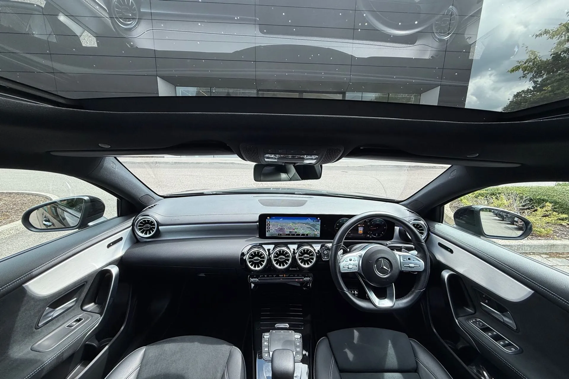 MERCEDES-BENZ A CLASS thumbnail image number 3
