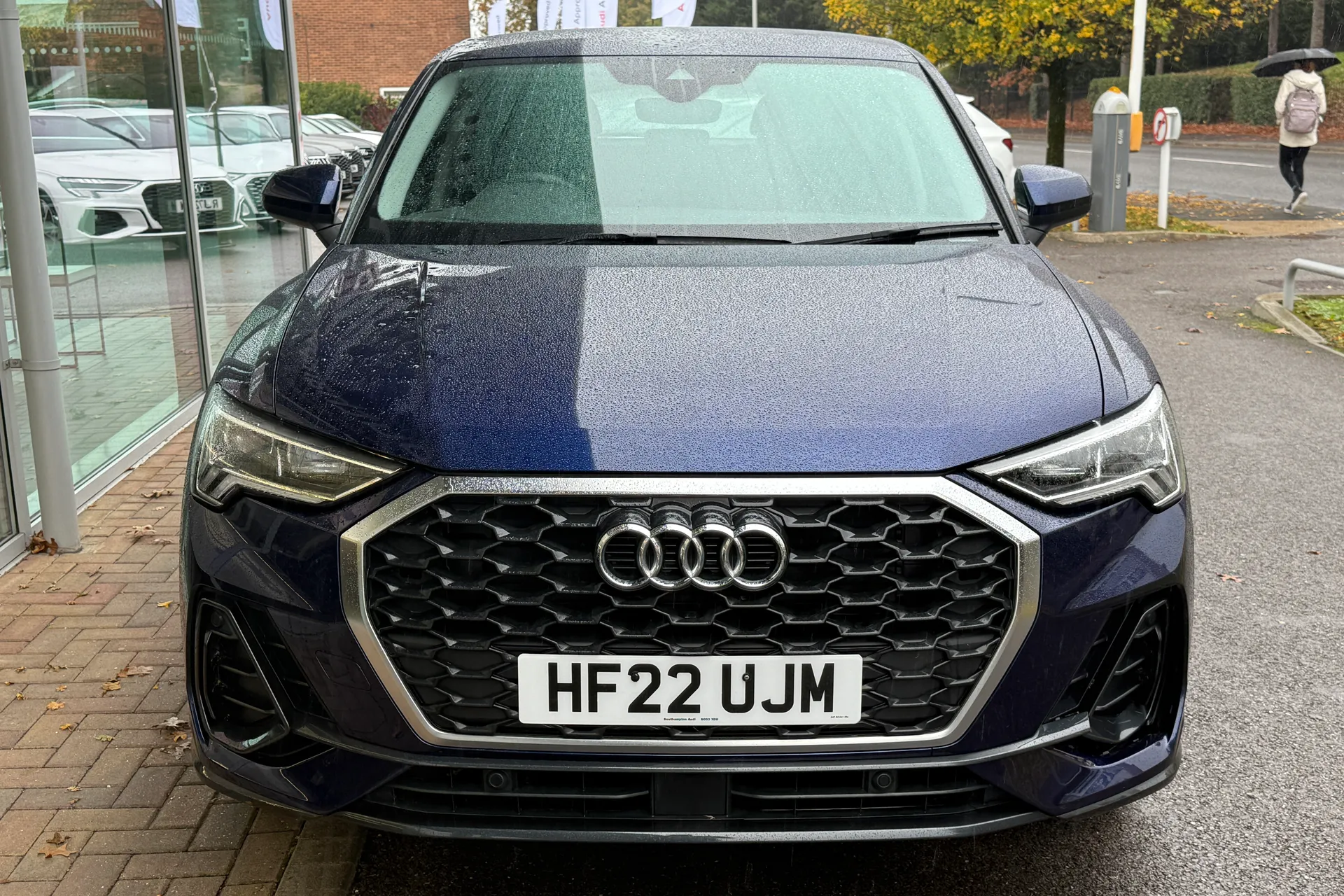 Audi Q3 thumbnail image number 27