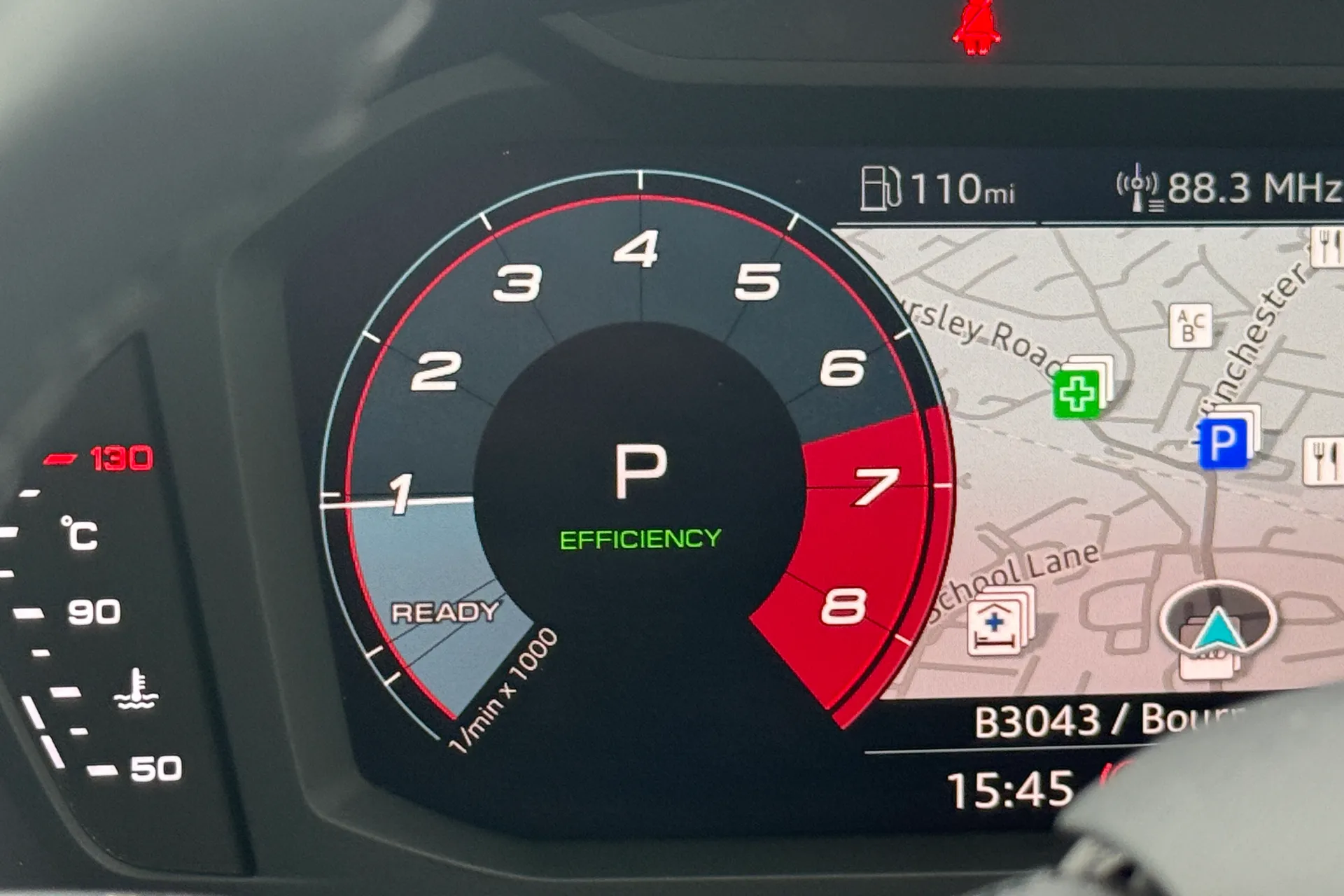 Audi Q3 thumbnail image number 40