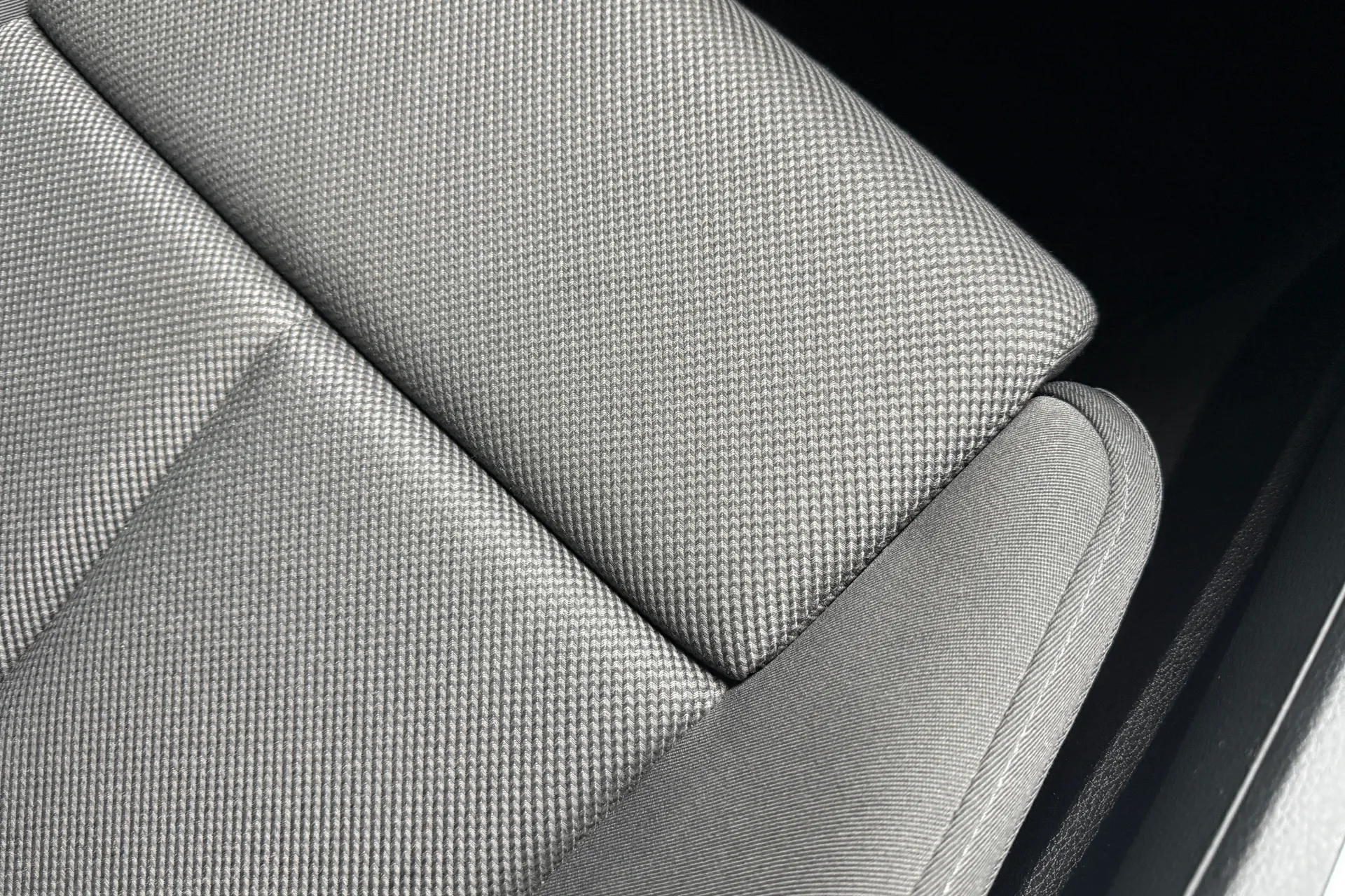 Audi Q3 thumbnail image number 56