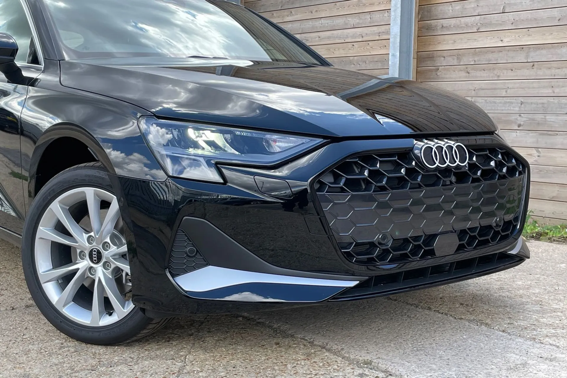 Audi A3 thumbnail image number 5