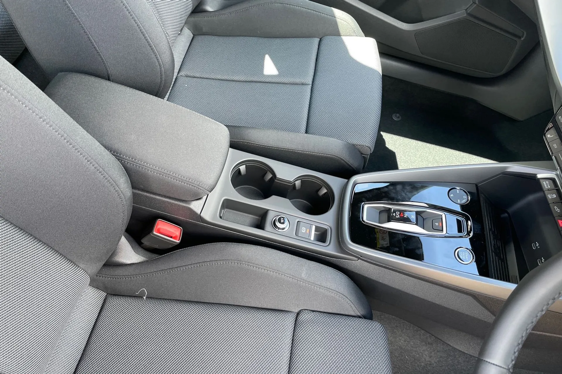 Audi A3 thumbnail image number 40