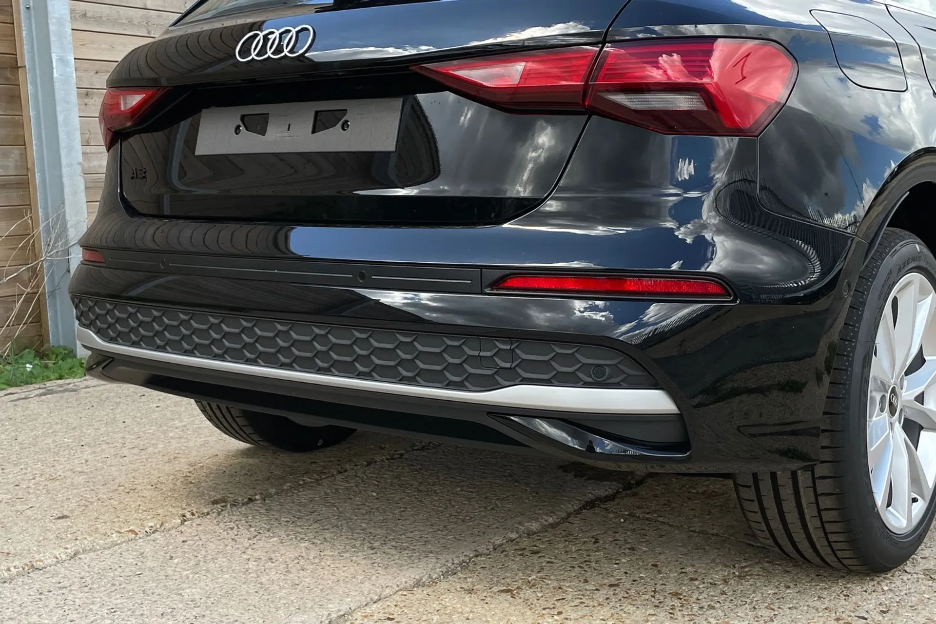 Audi A3 thumbnail image number 16